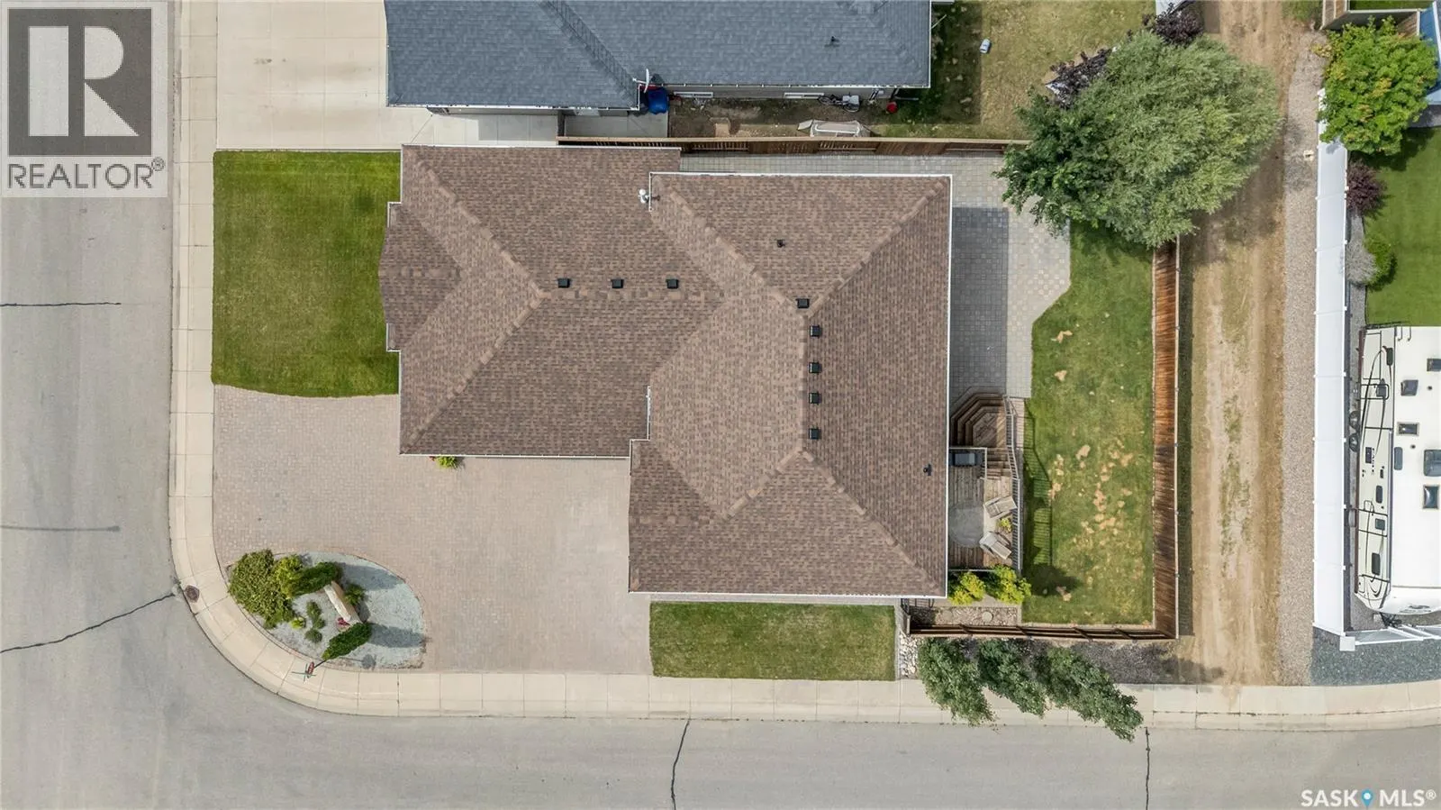 424 Hogan WAY