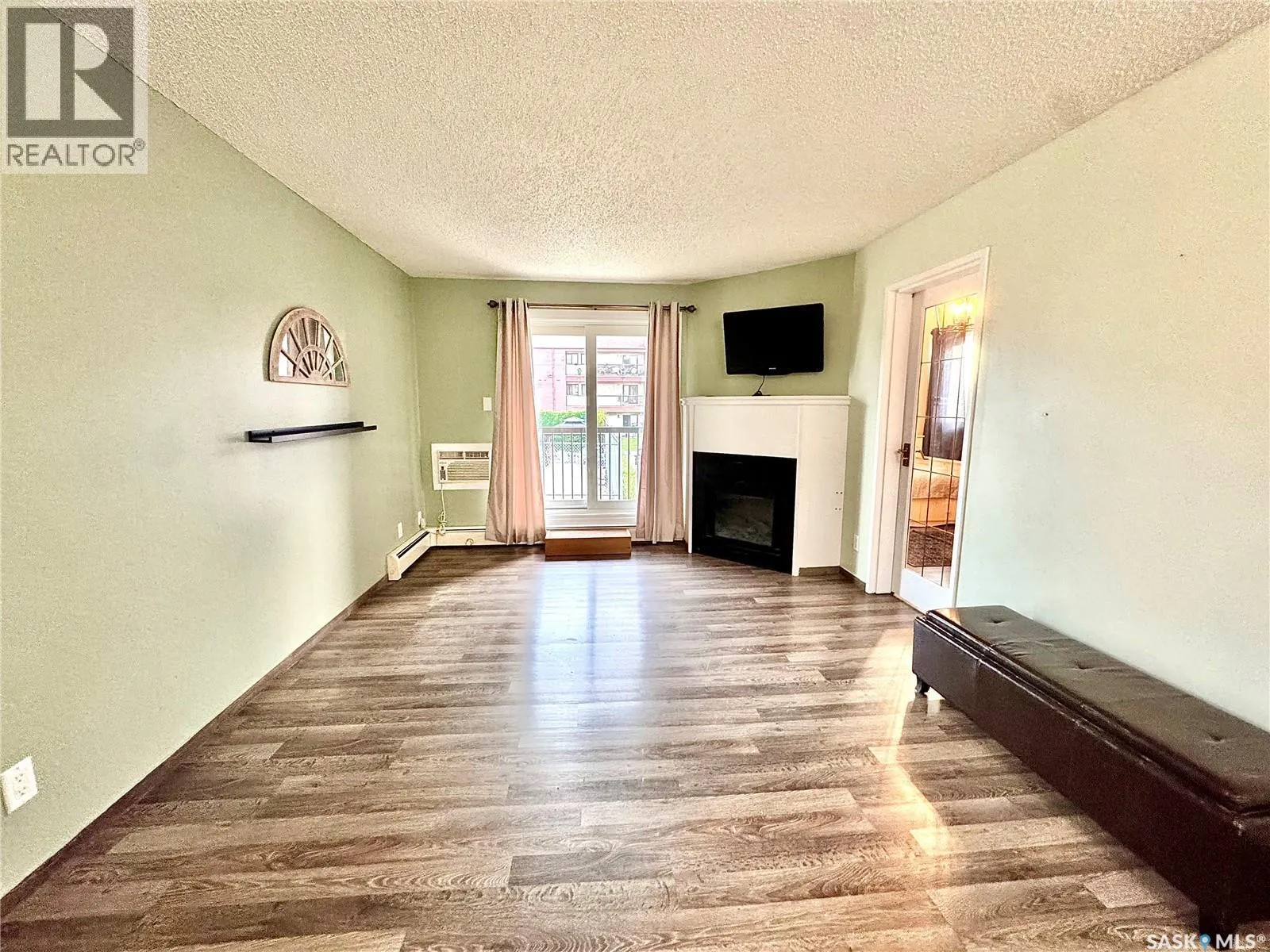 218B 111 Wedge ROAD