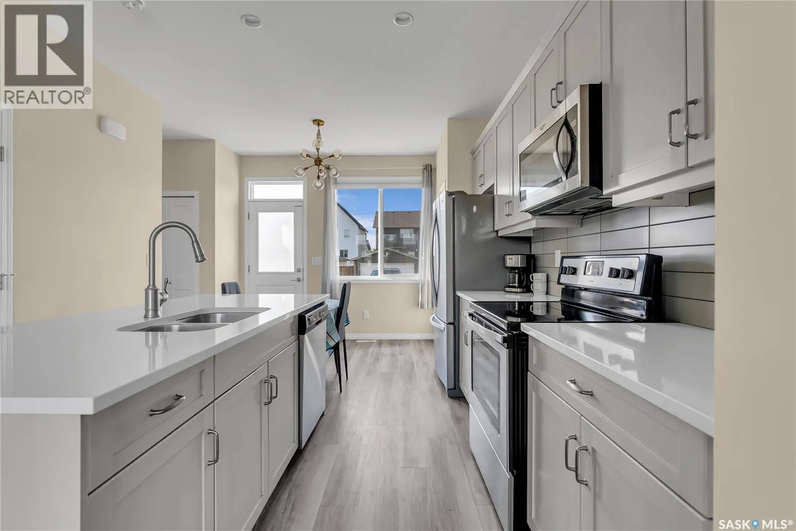 2048 Brighton COMMON