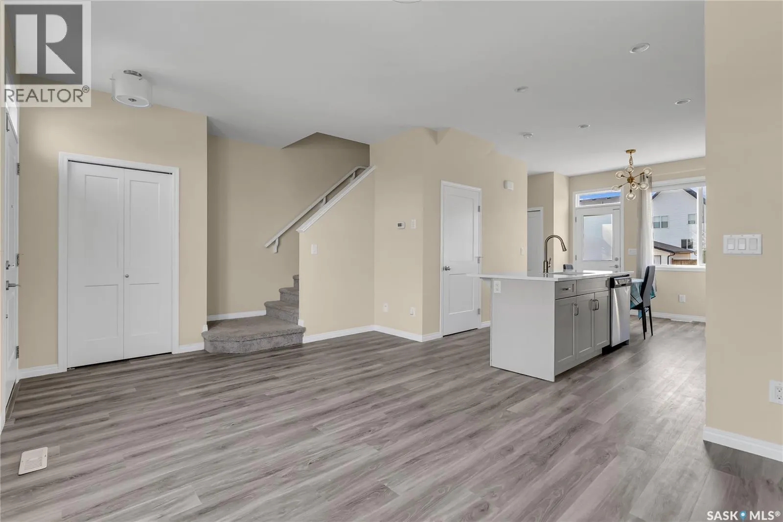 2048 Brighton COMMON