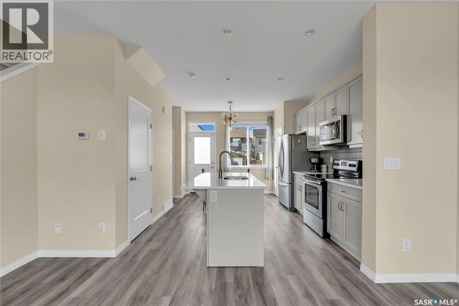 2048 Brighton COMMON