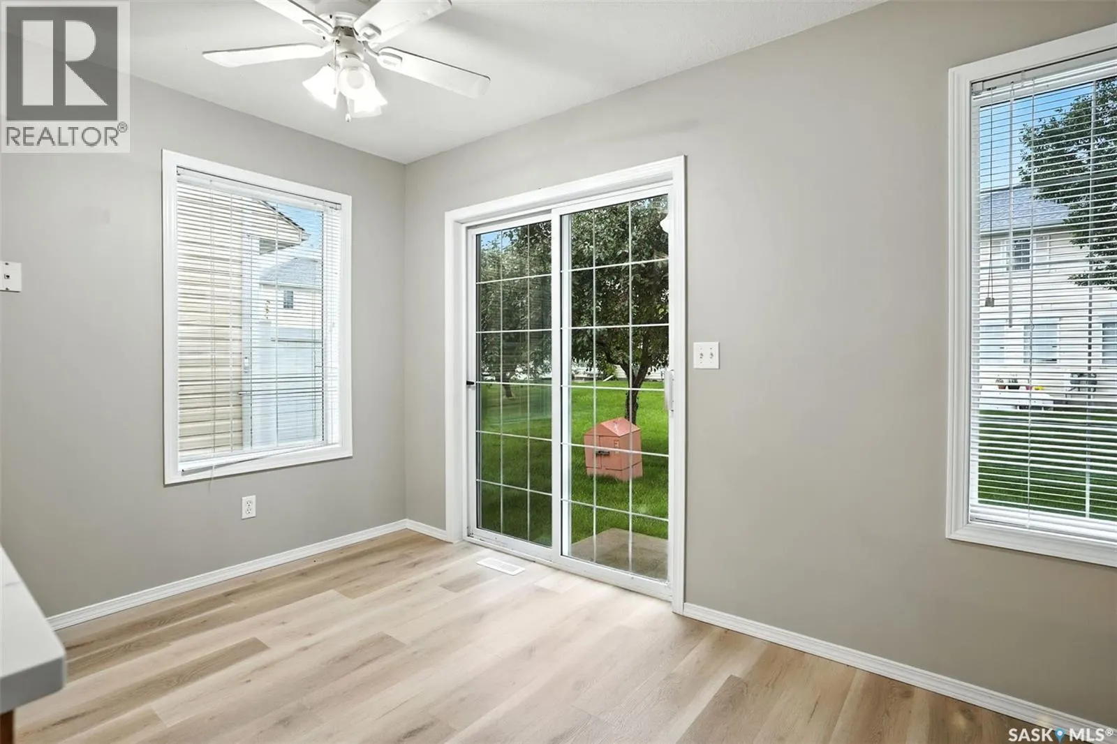 30 111 FAIRBROTHER CRESCENT