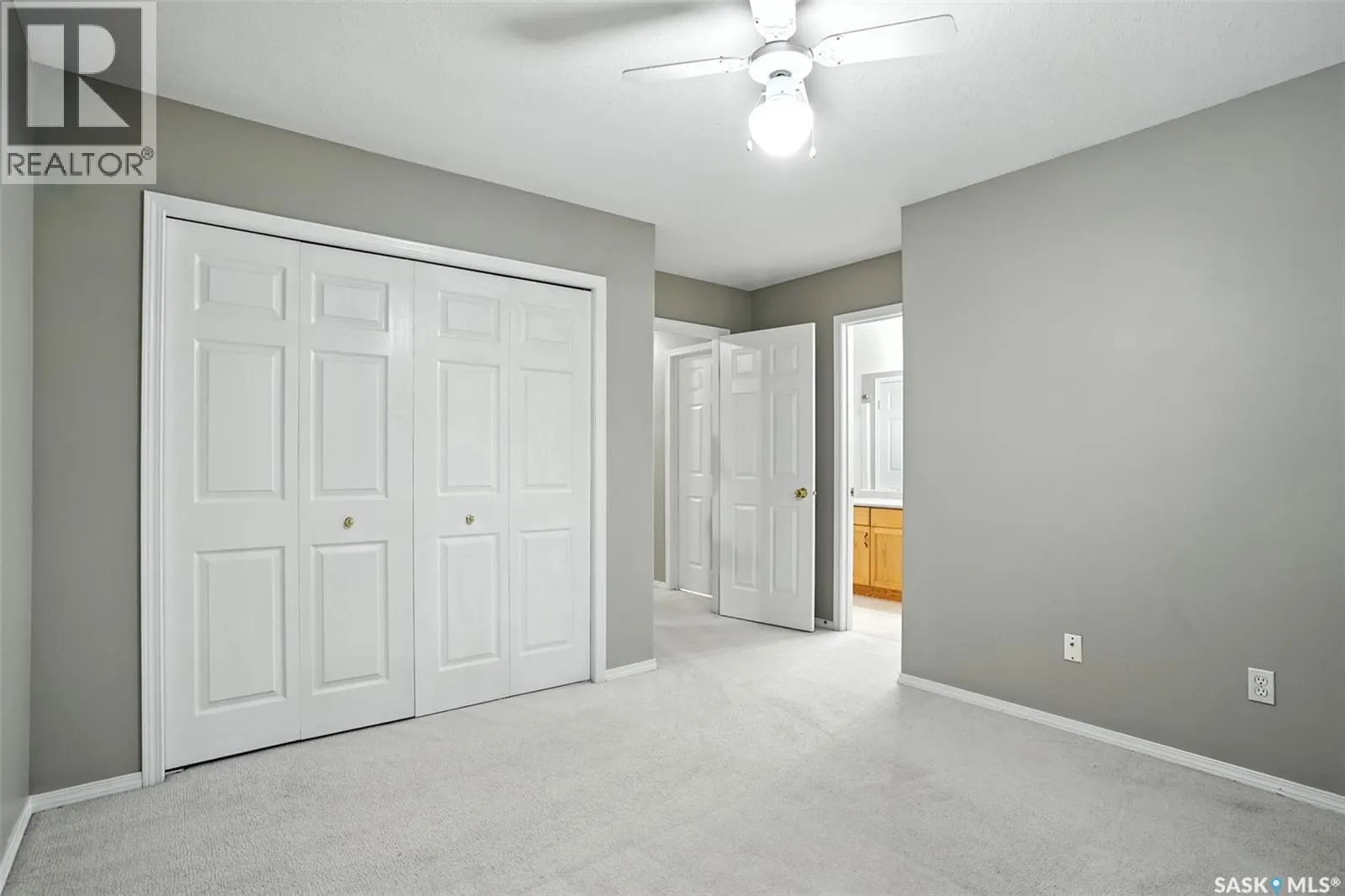30 111 FAIRBROTHER CRESCENT