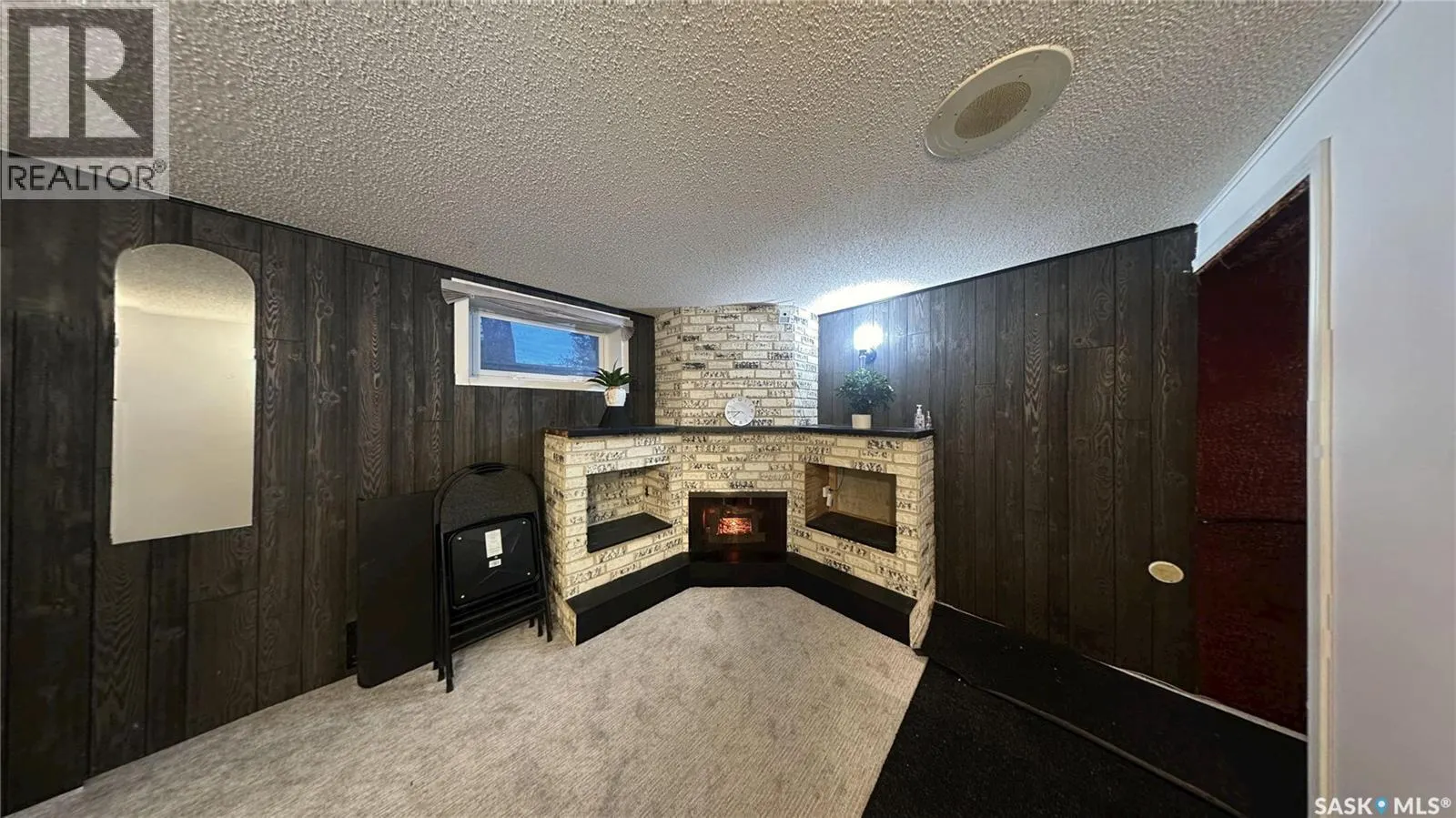 41 Cartier CRESCENT