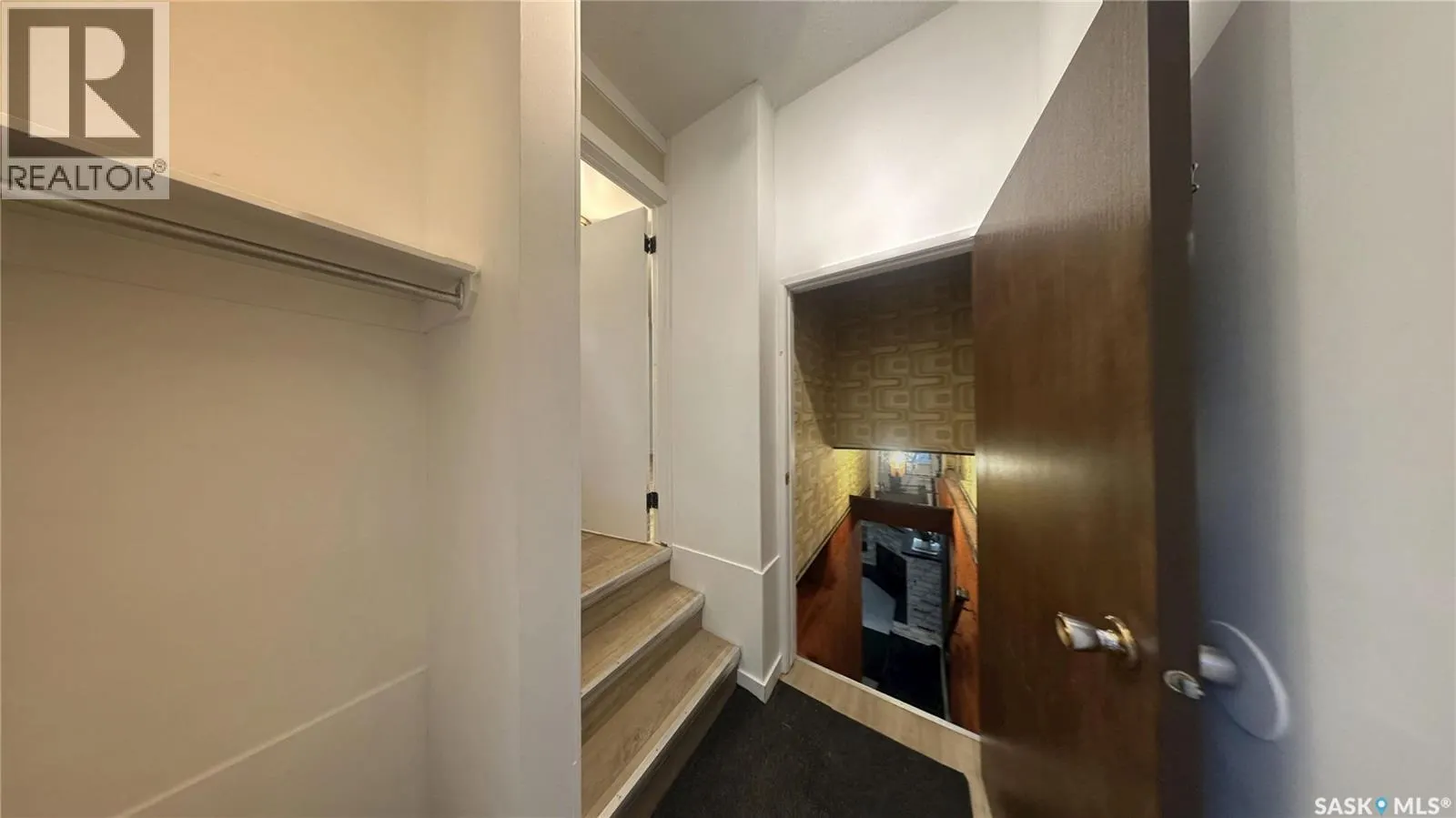 41 Cartier CRESCENT