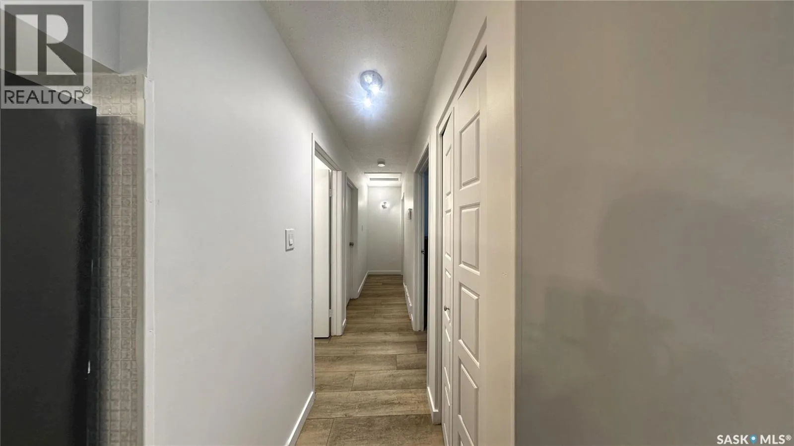 41 Cartier CRESCENT