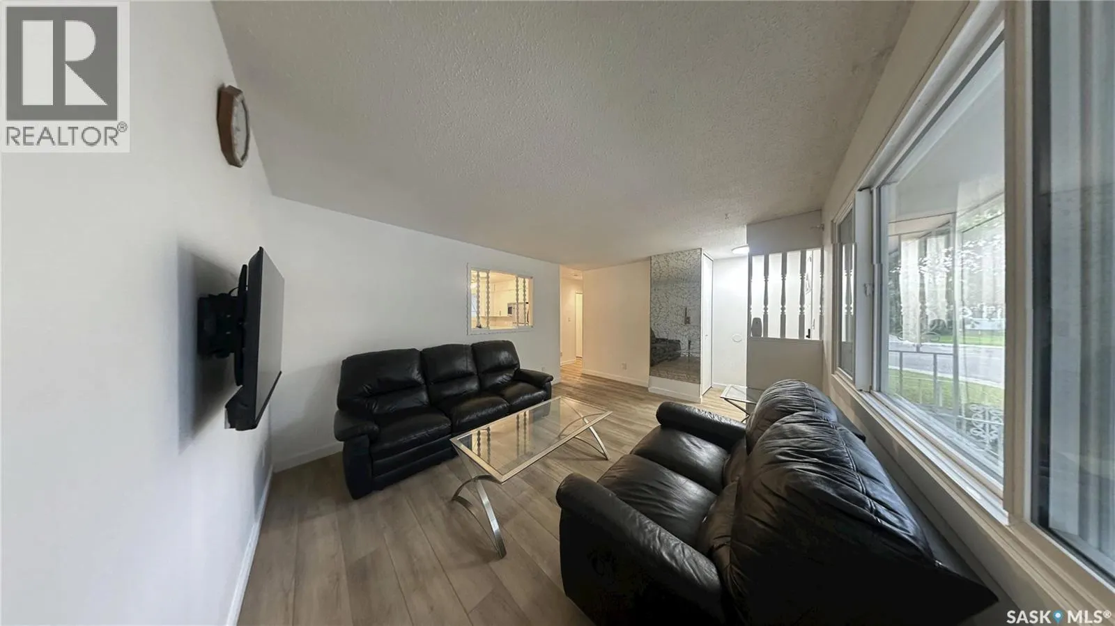 41 Cartier CRESCENT