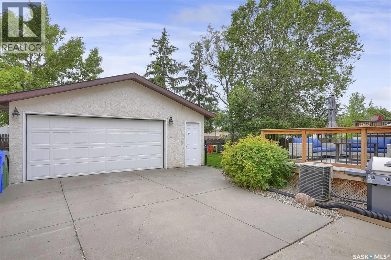 1217 Runciman CRESCENT N