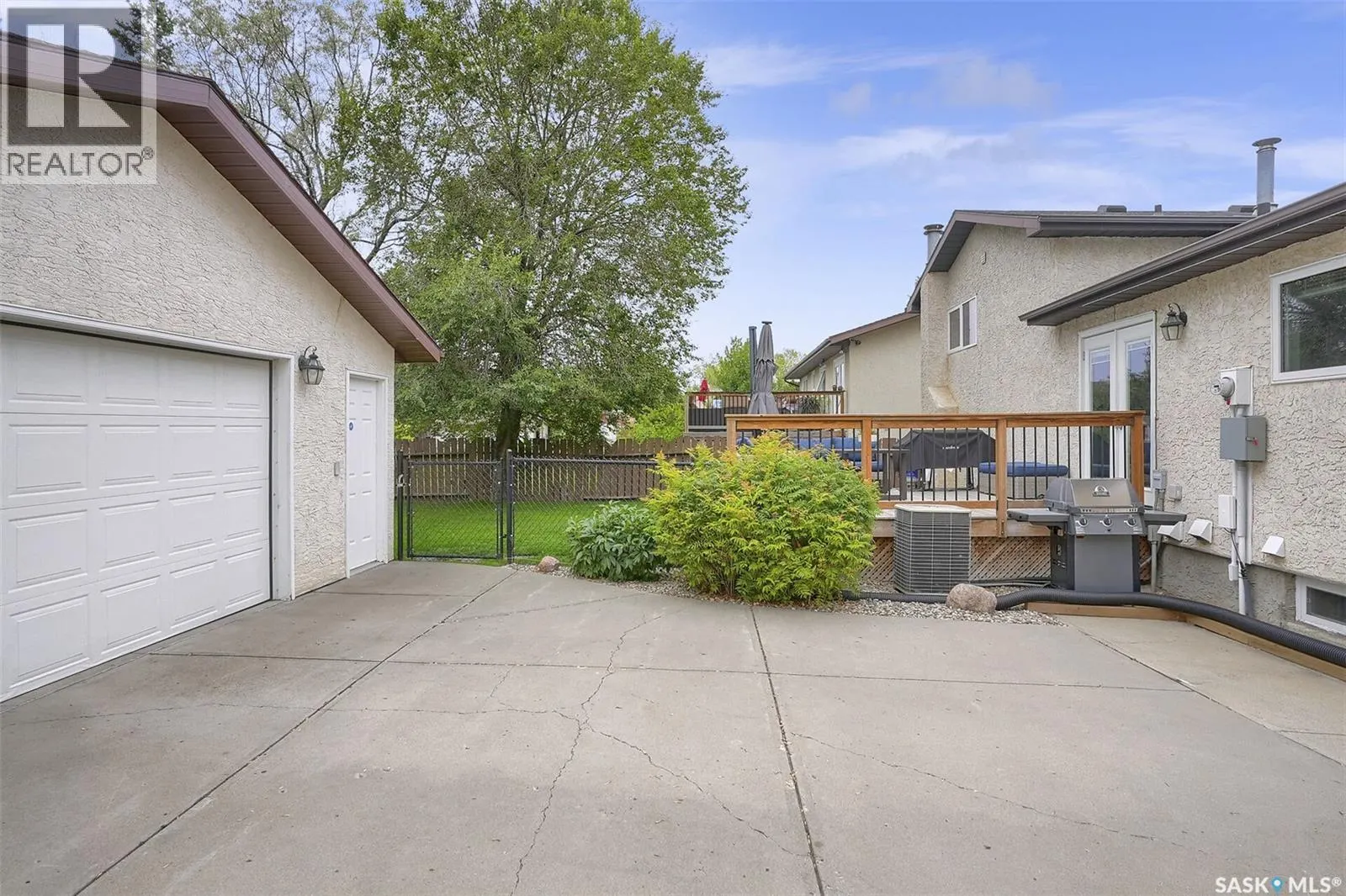 1217 Runciman CRESCENT N