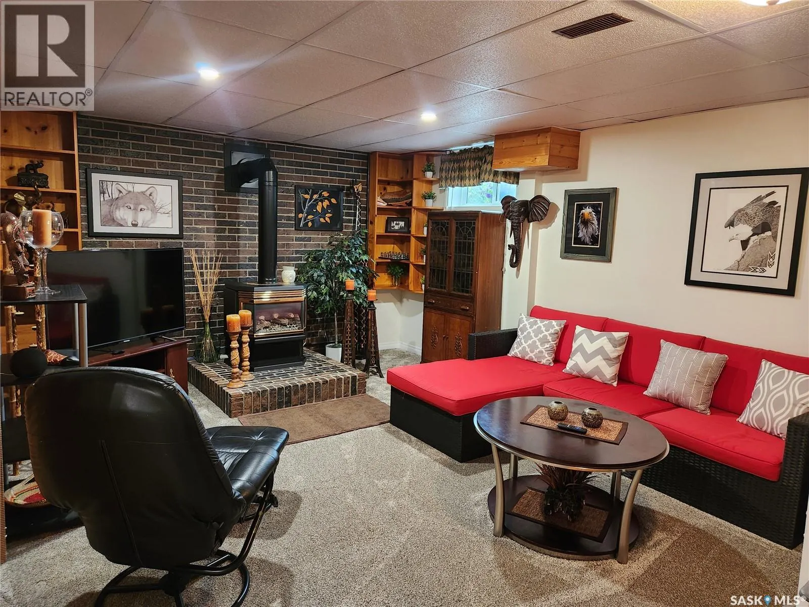 702 Golburn CRESCENT
