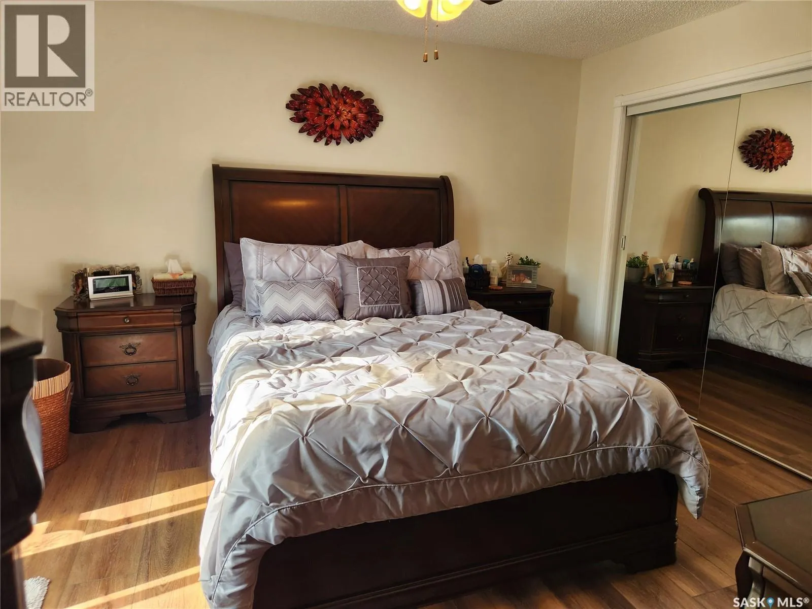 702 Golburn CRESCENT