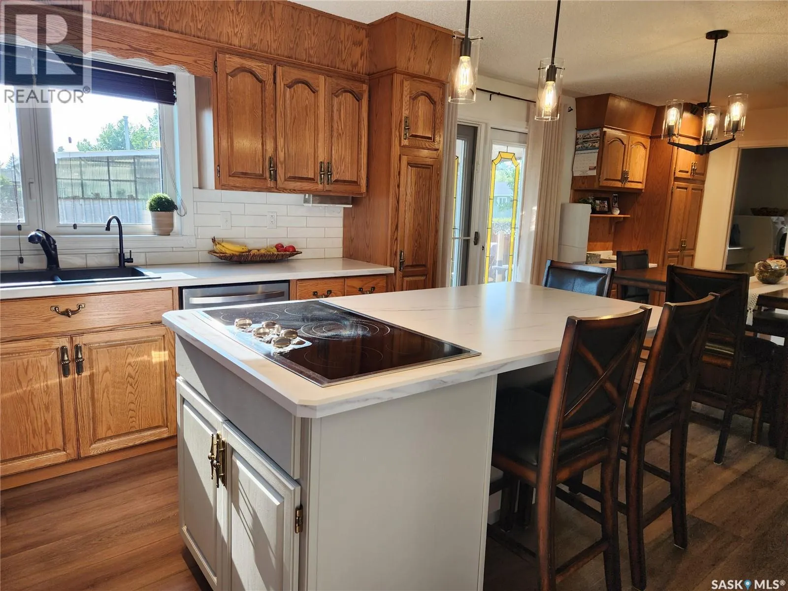 702 Golburn CRESCENT