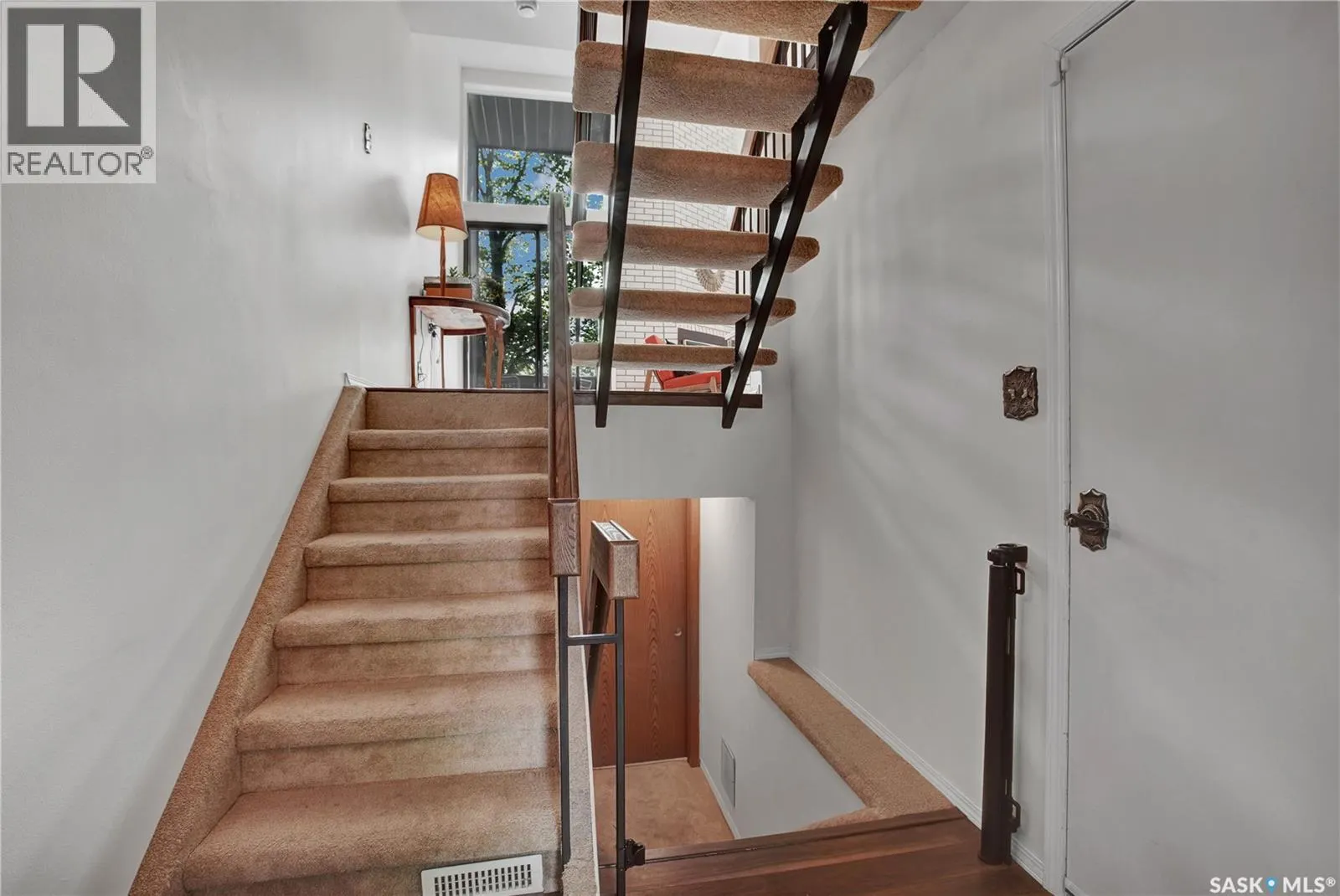 12 455 Pinehouse DRIVE
