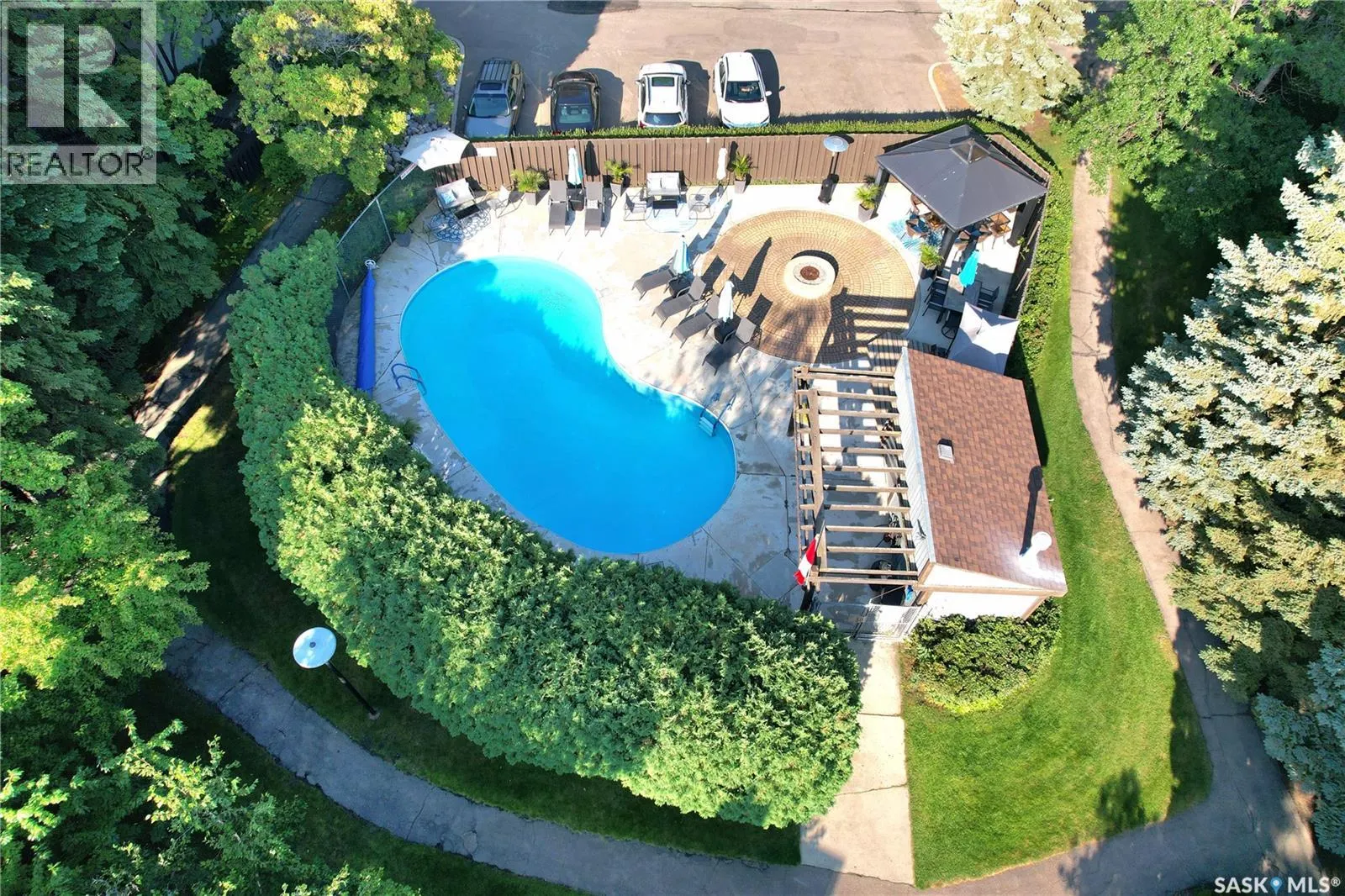 12 455 Pinehouse DRIVE