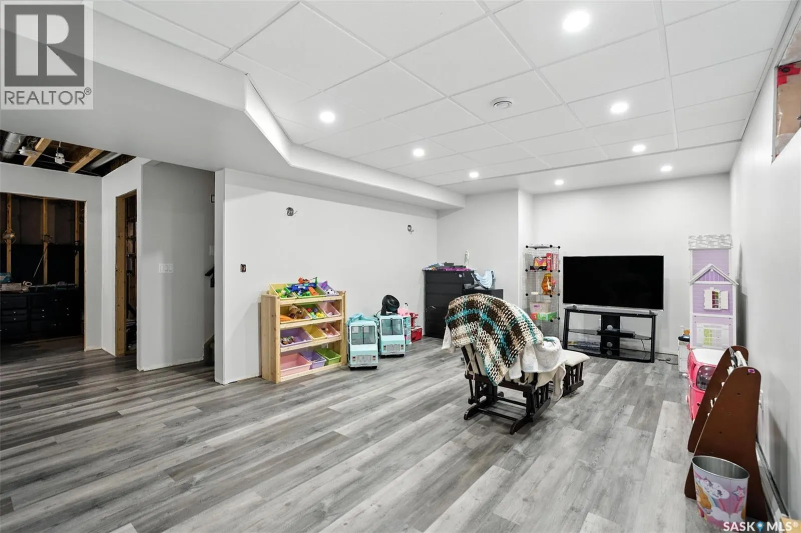 218 McCallum WAY