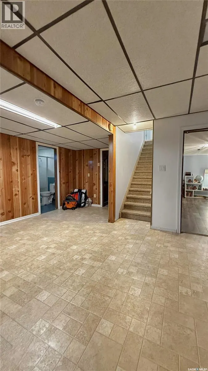 405 Lincoln AVENUE