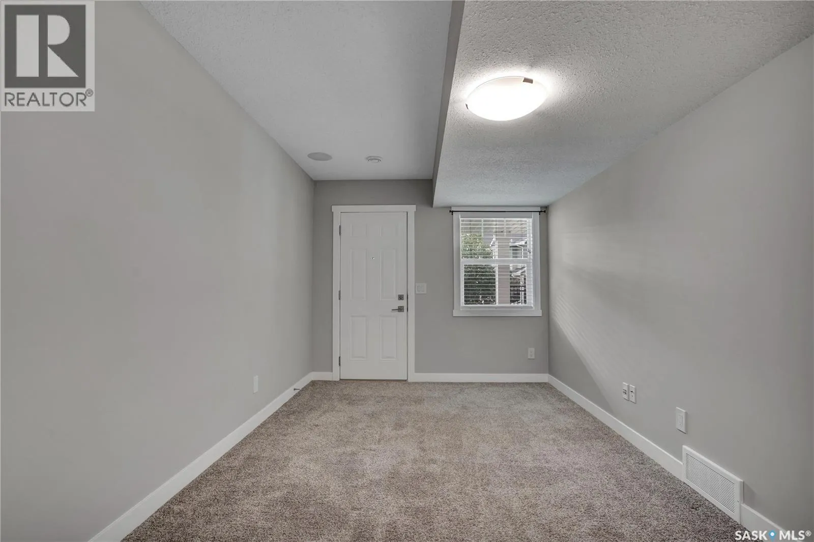 124 315 Dickson CRESCENT