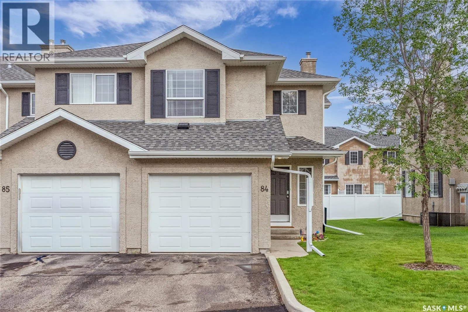 84 103 Banyan CRESCENT