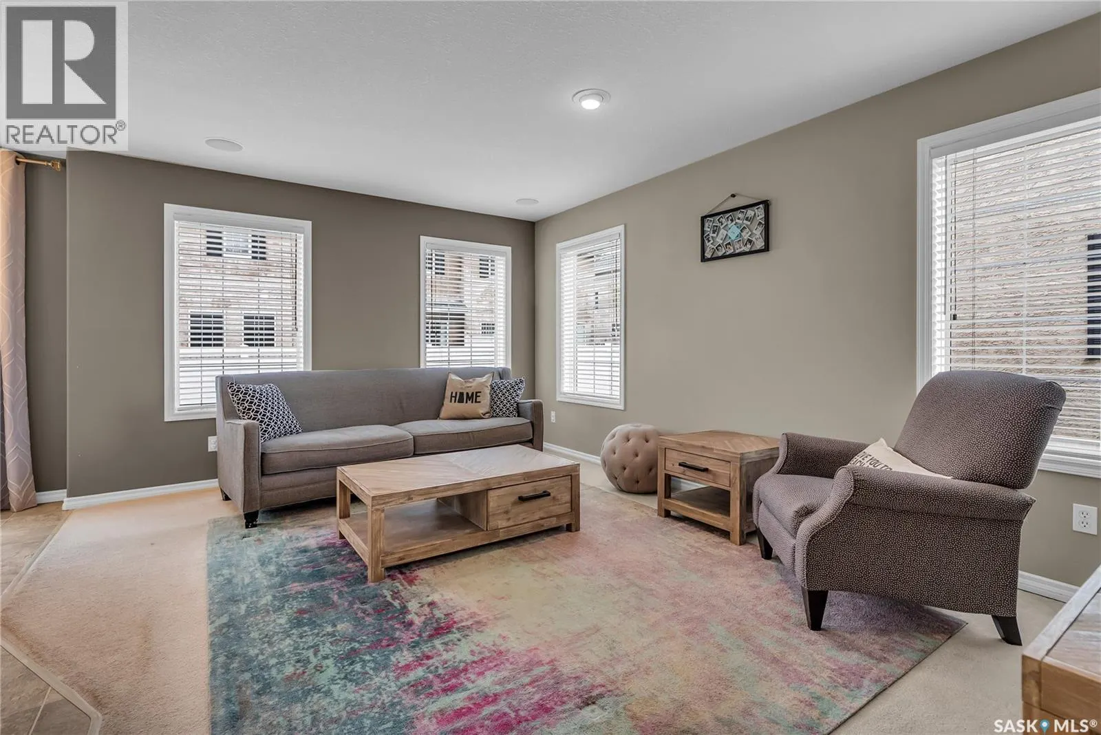 84 103 Banyan CRESCENT