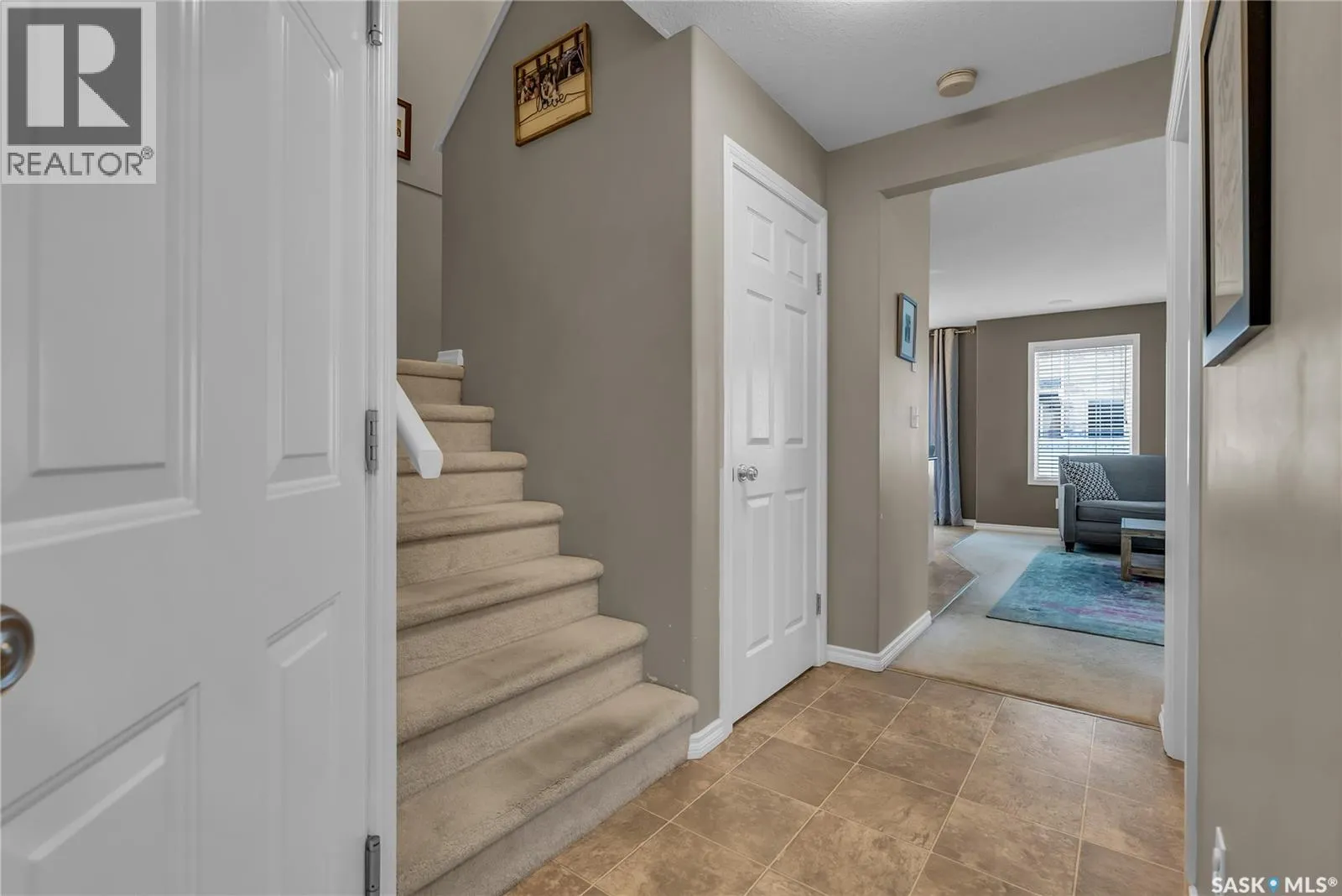 84 103 Banyan CRESCENT