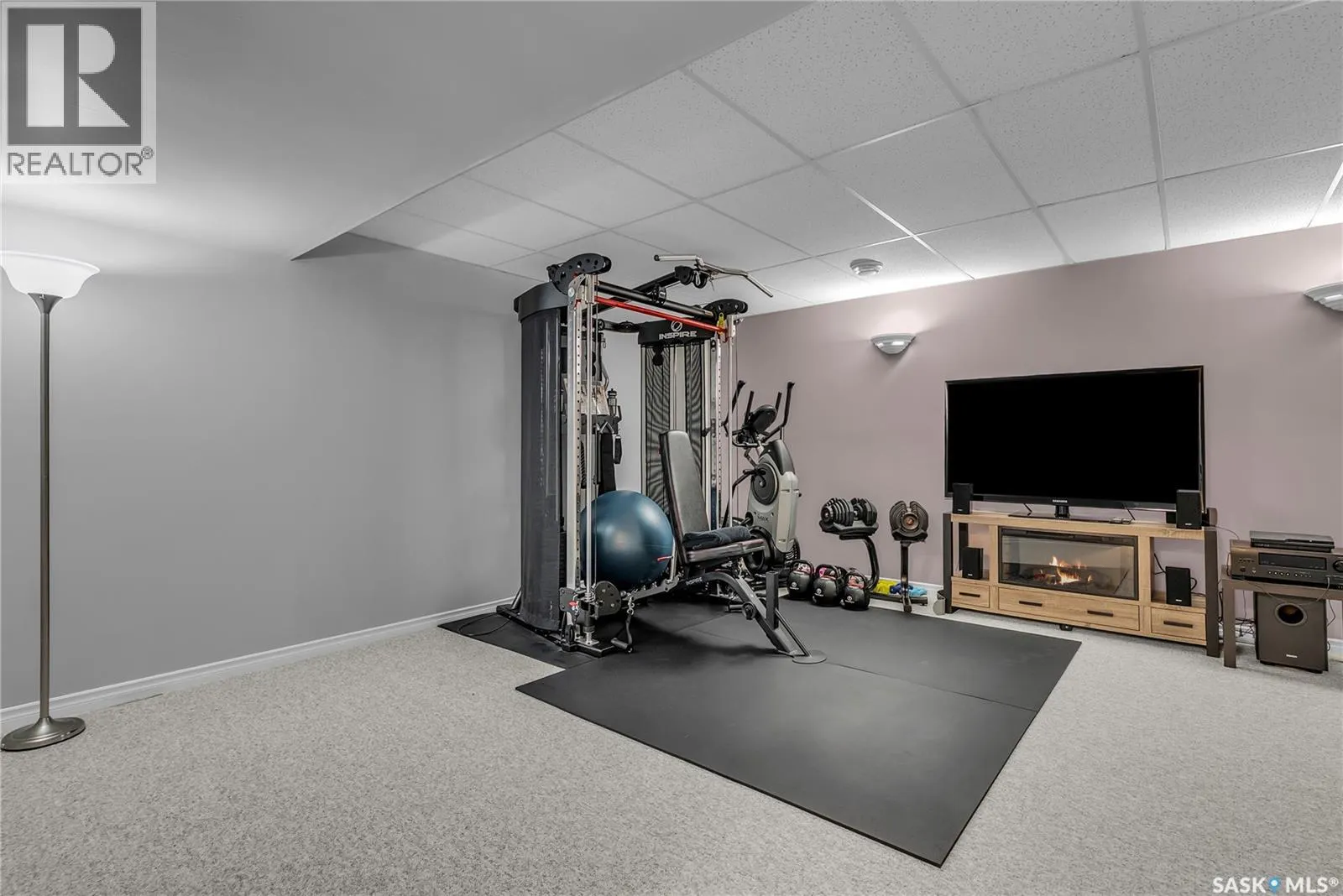 84 103 Banyan CRESCENT