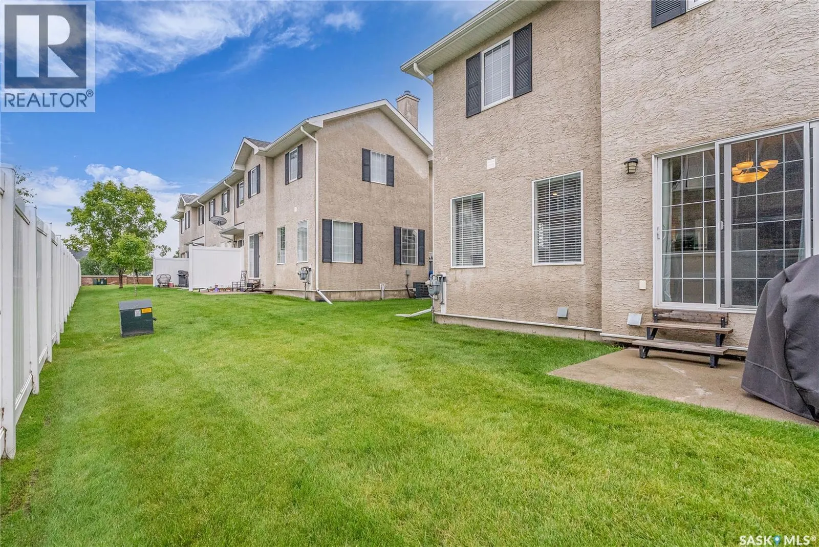 84 103 Banyan CRESCENT