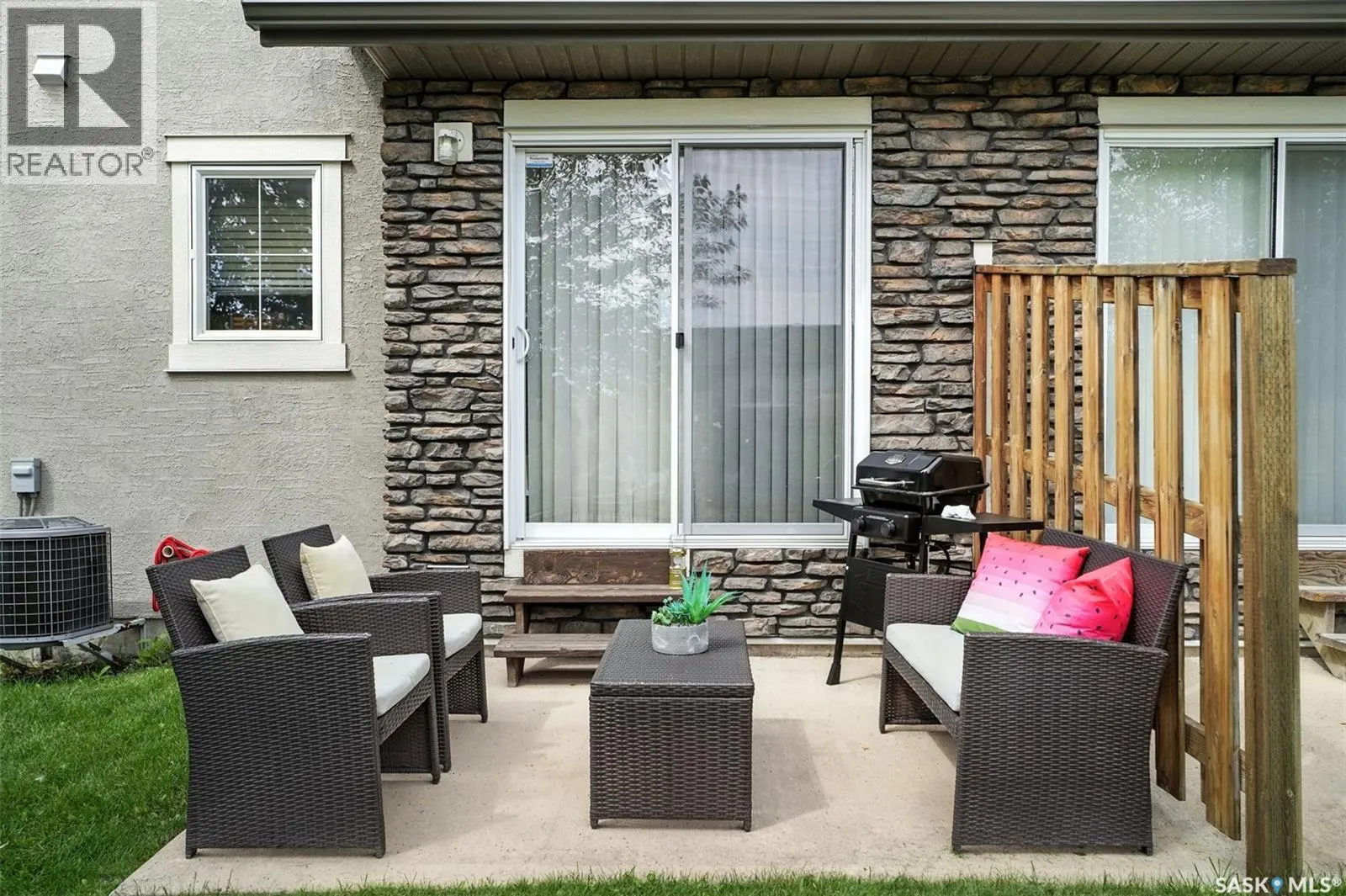 171 135 Ashworth CRESCENT