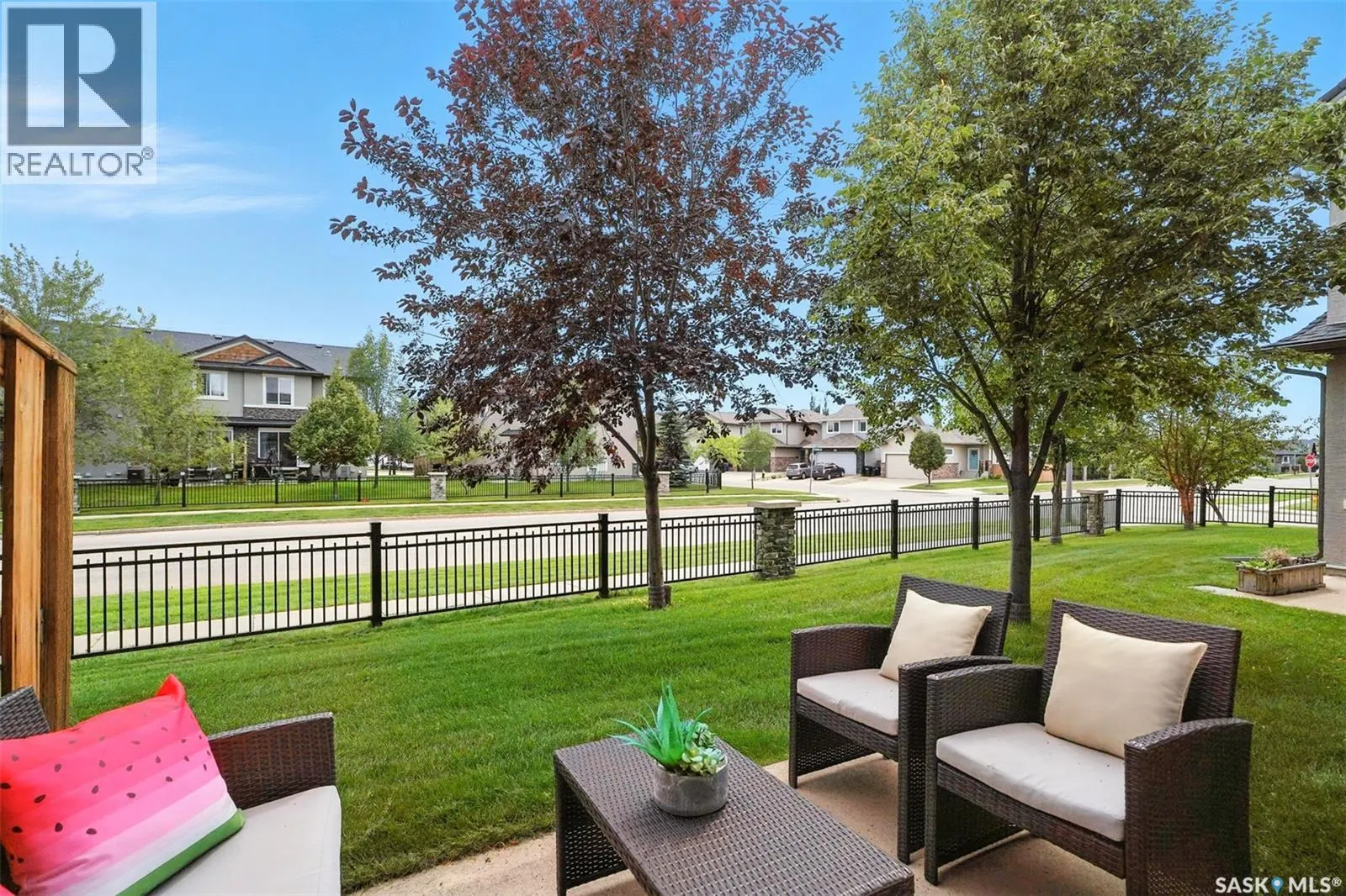 171 135 Ashworth CRESCENT