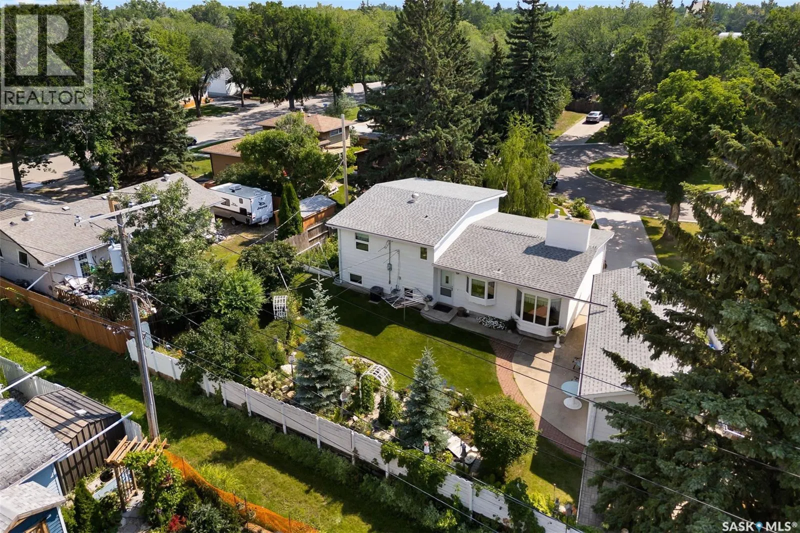 12 Castle BAY