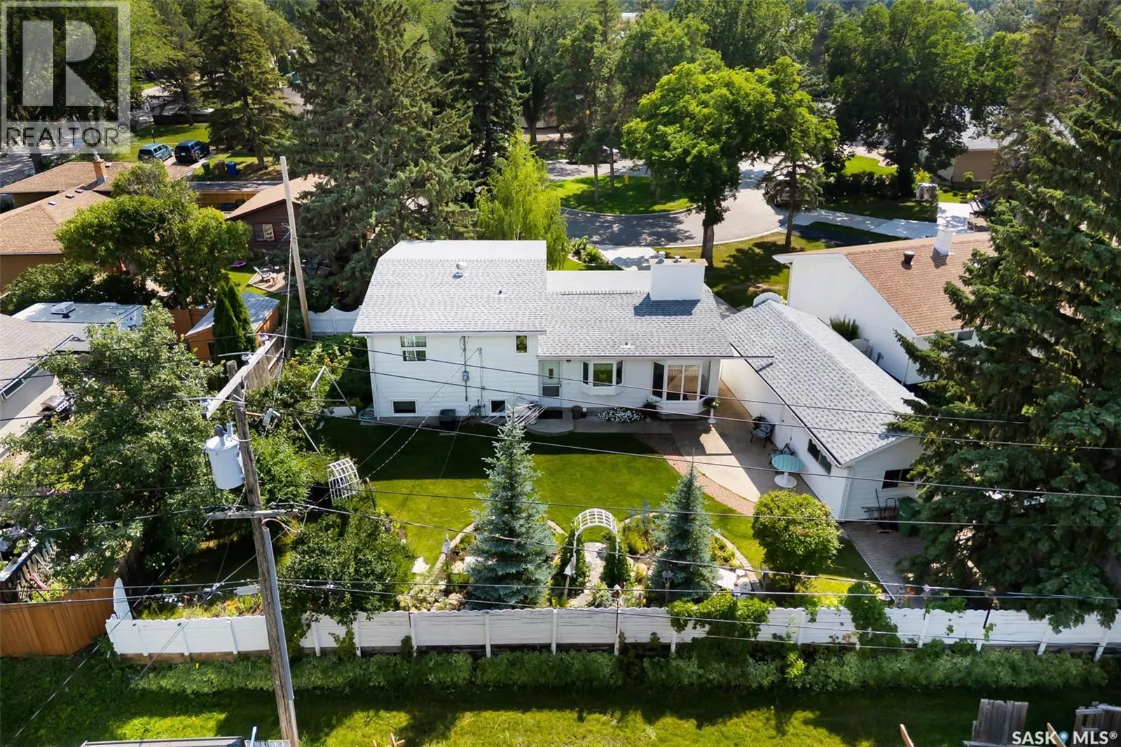 12 Castle BAY