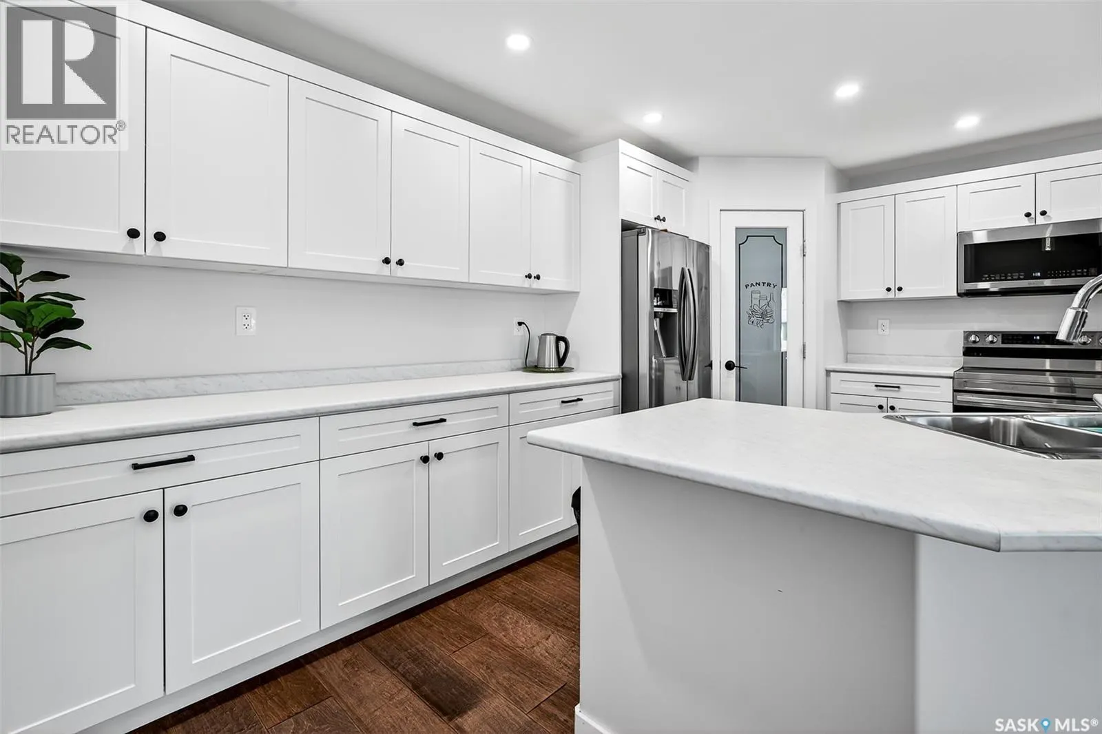 1034 Stadacona STREET W