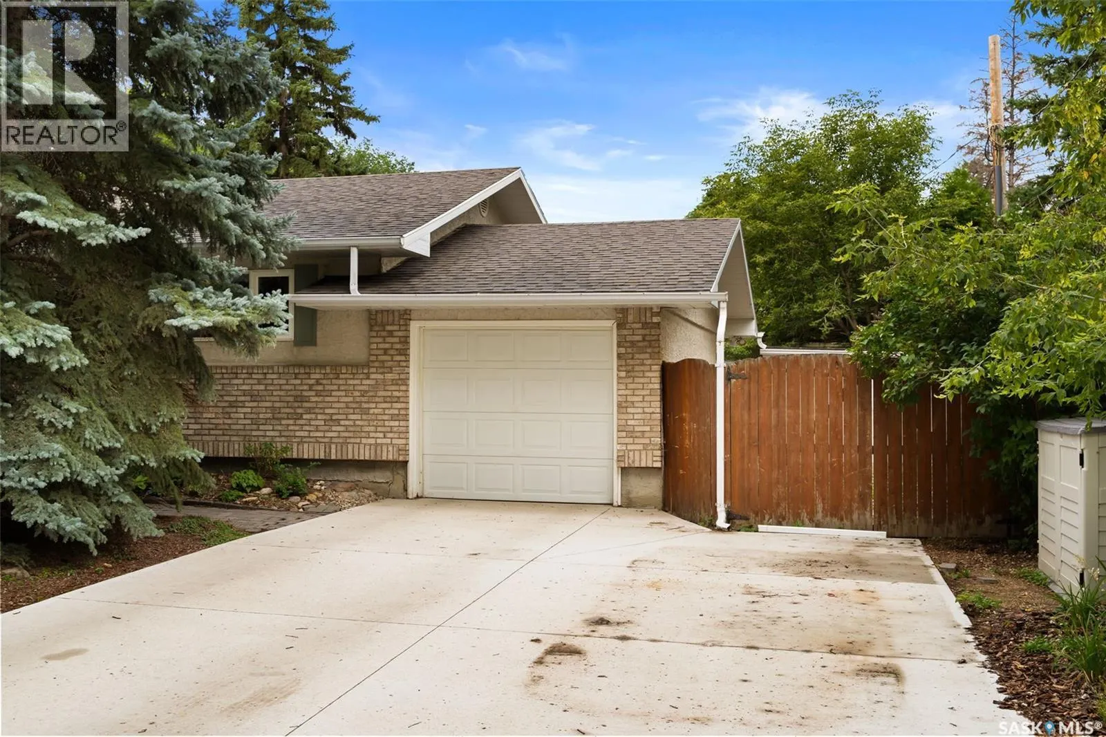 86 LANGLEY STREET