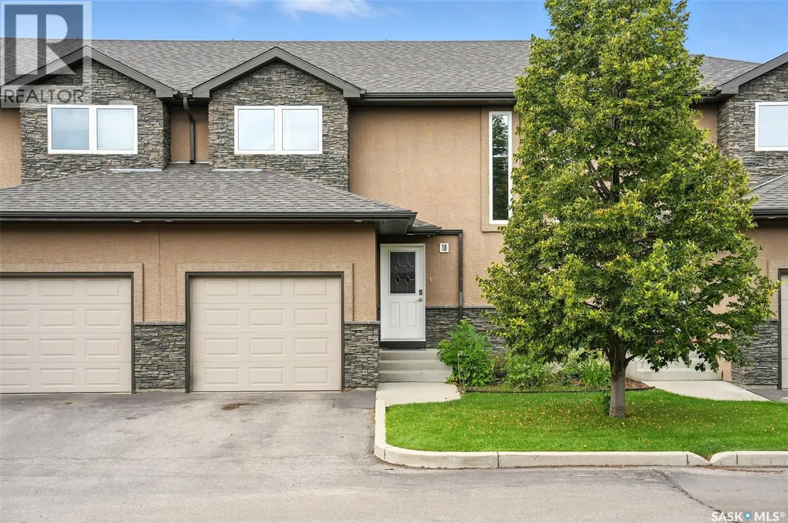 10 502 Rempel MANOR