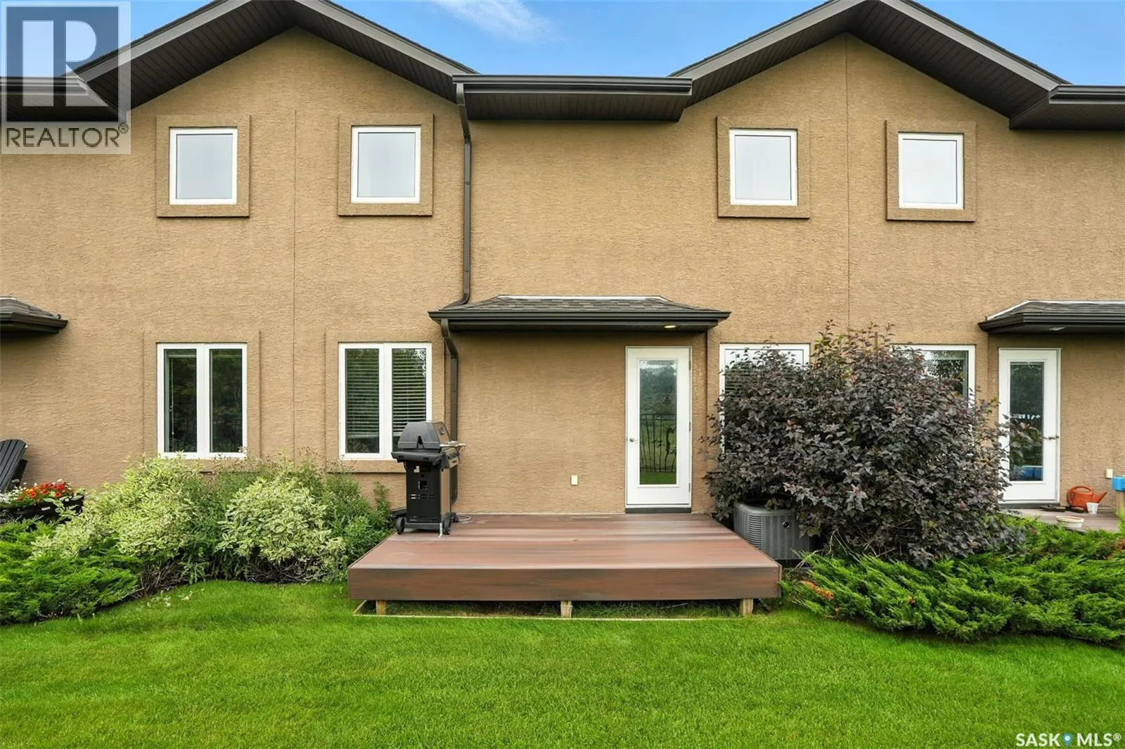 10 502 Rempel MANOR