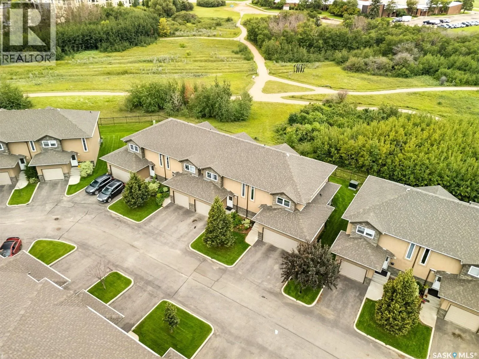 10 502 Rempel MANOR