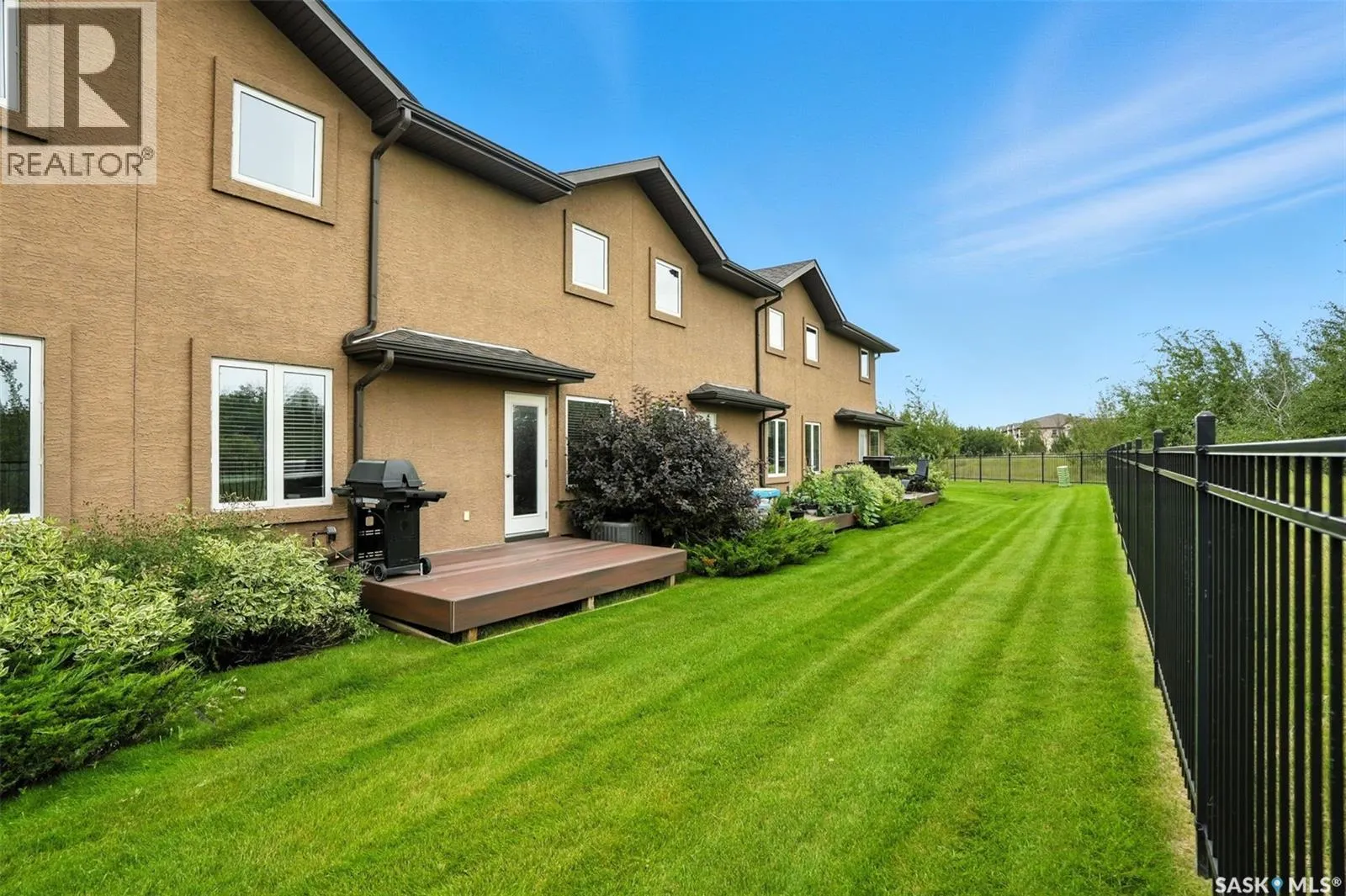 10 502 Rempel MANOR