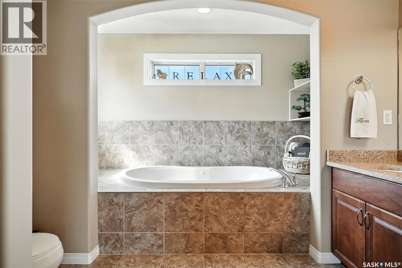 511 Waters CRESCENT
