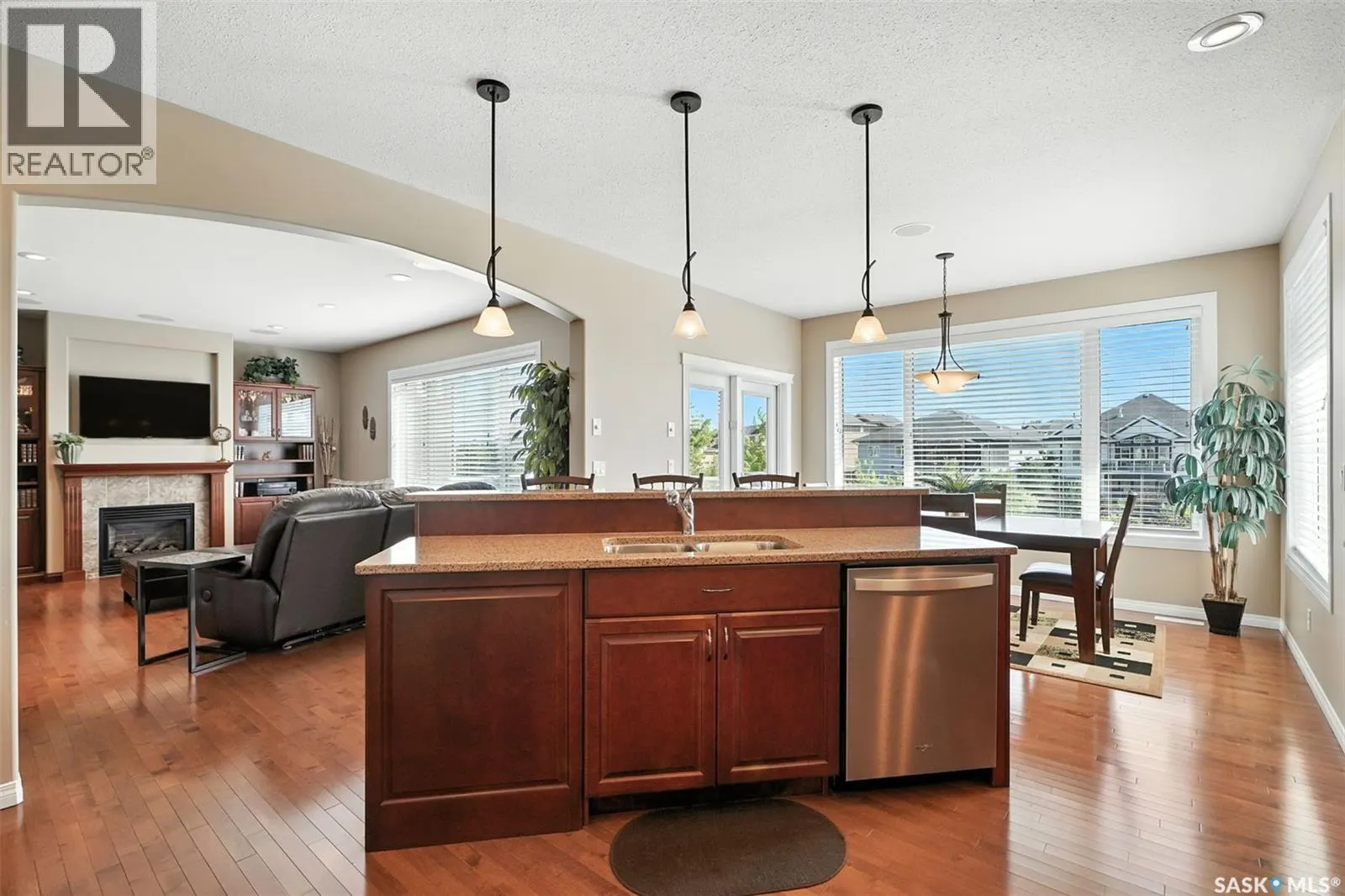 511 Waters CRESCENT