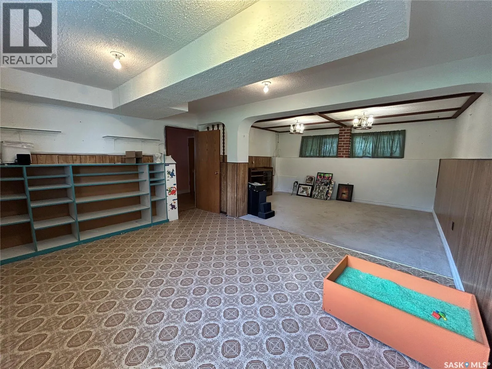 1156 Duffield CRESCENT