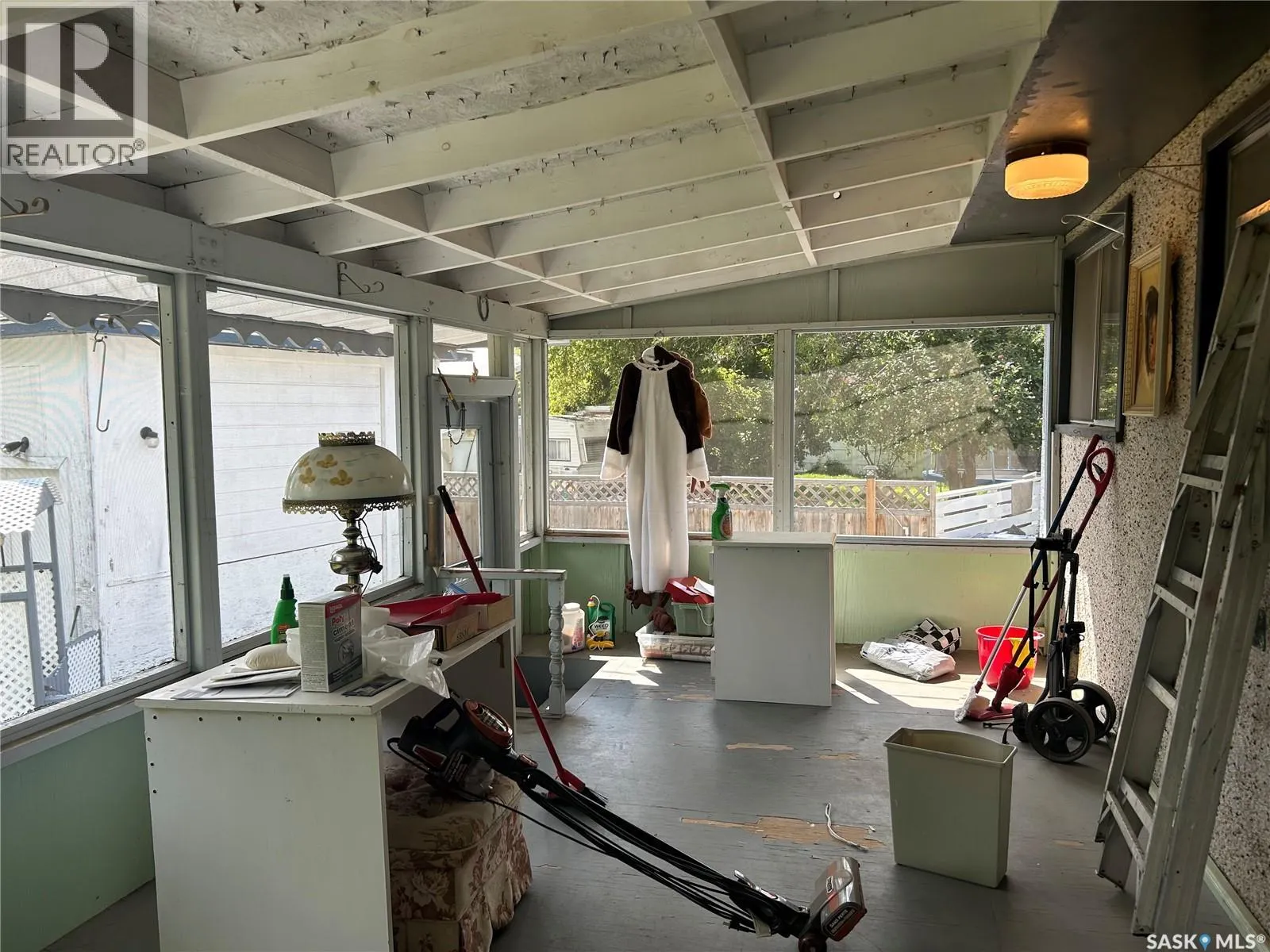 1156 Duffield CRESCENT