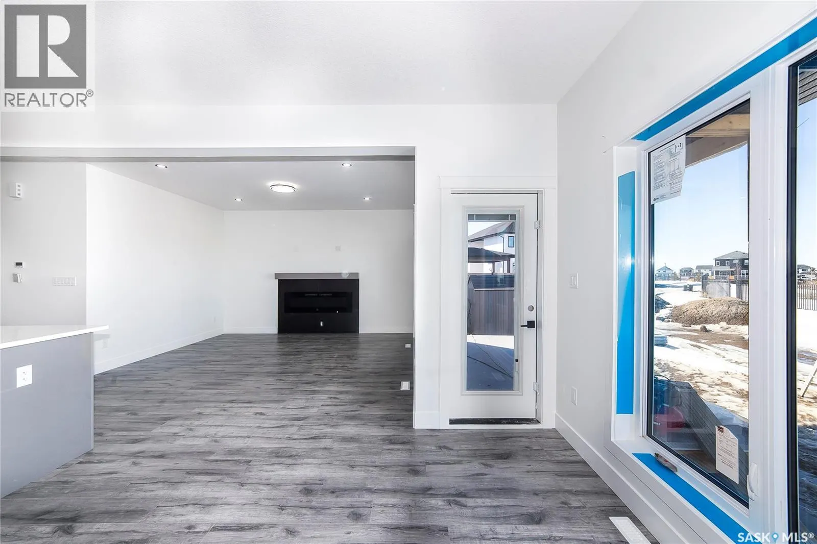 447 Woolf BEND