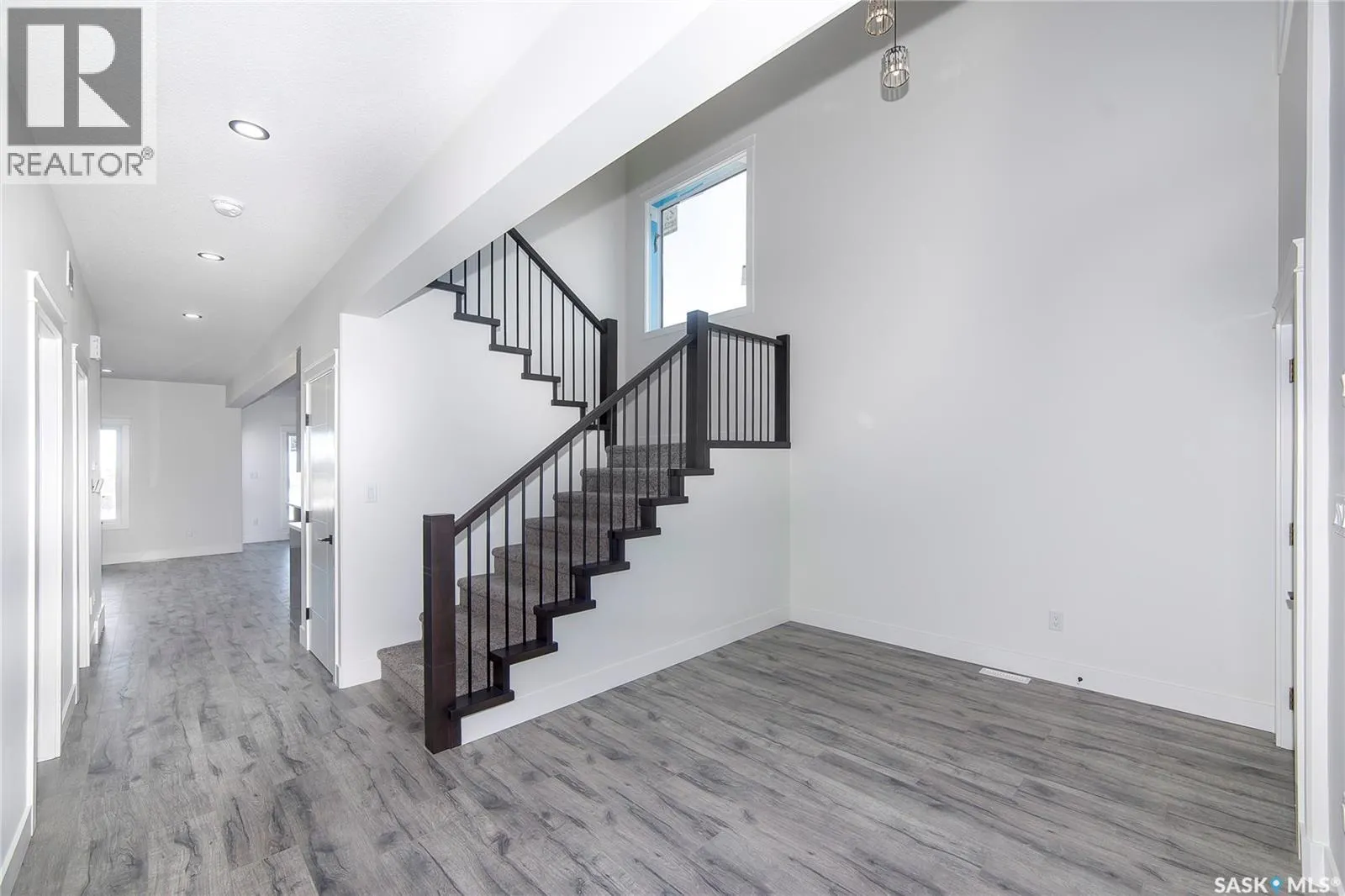 447 Woolf BEND