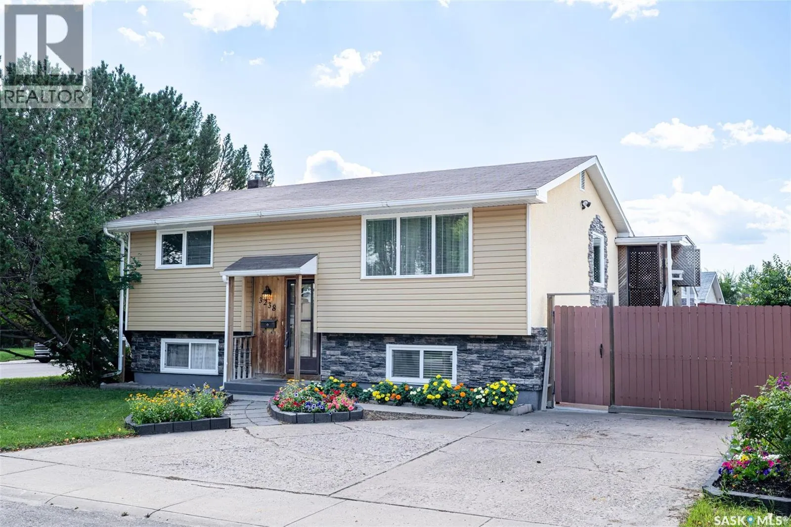 3238 Massey DRIVE