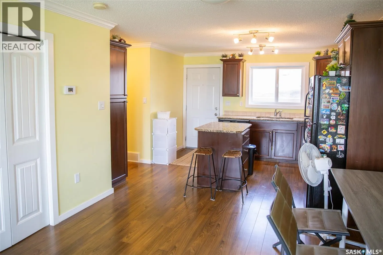 223 315 Hampton CIRCLE W