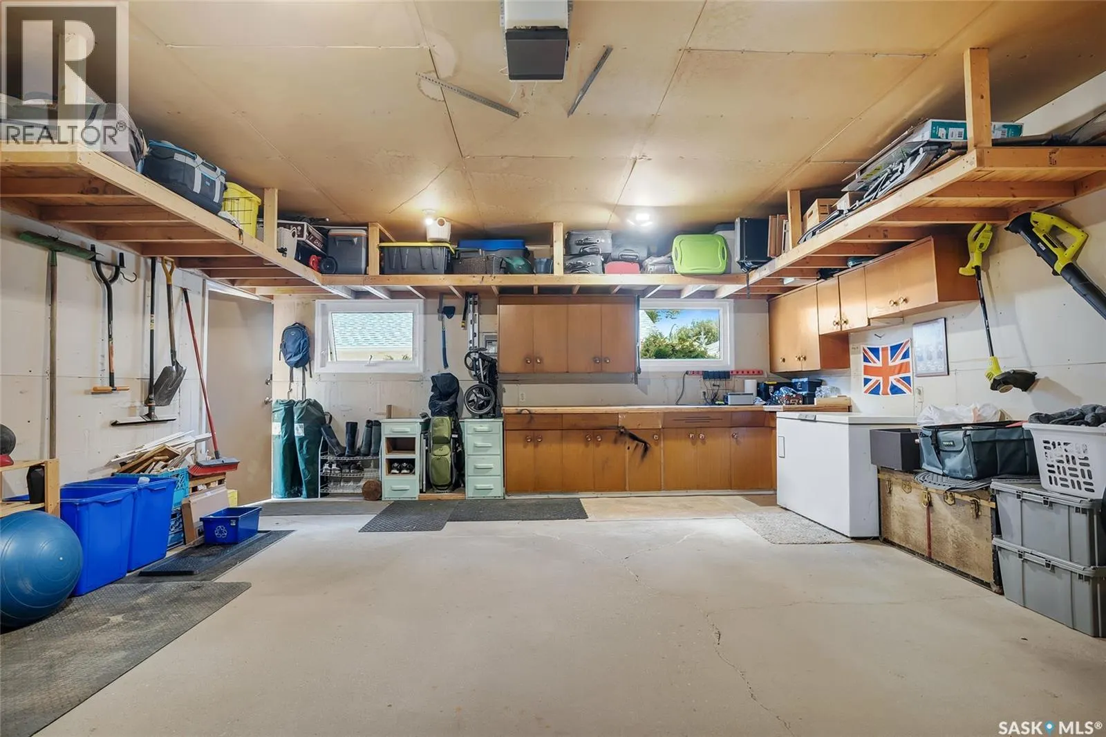 929 Trotter CRESCENT