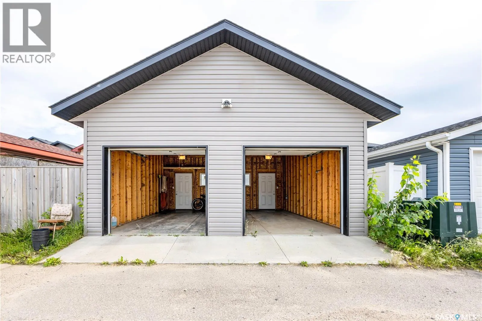 550 Marlatte LANE