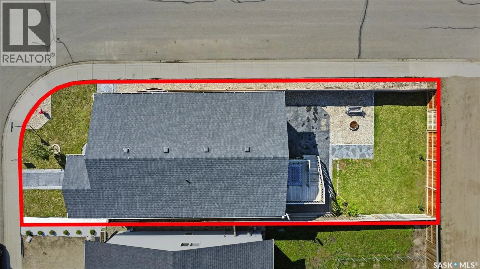 220 Reddekopp LANE