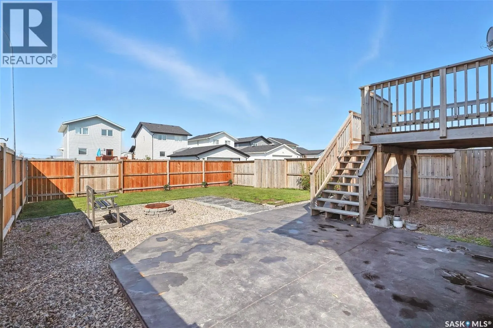 220 Reddekopp LANE
