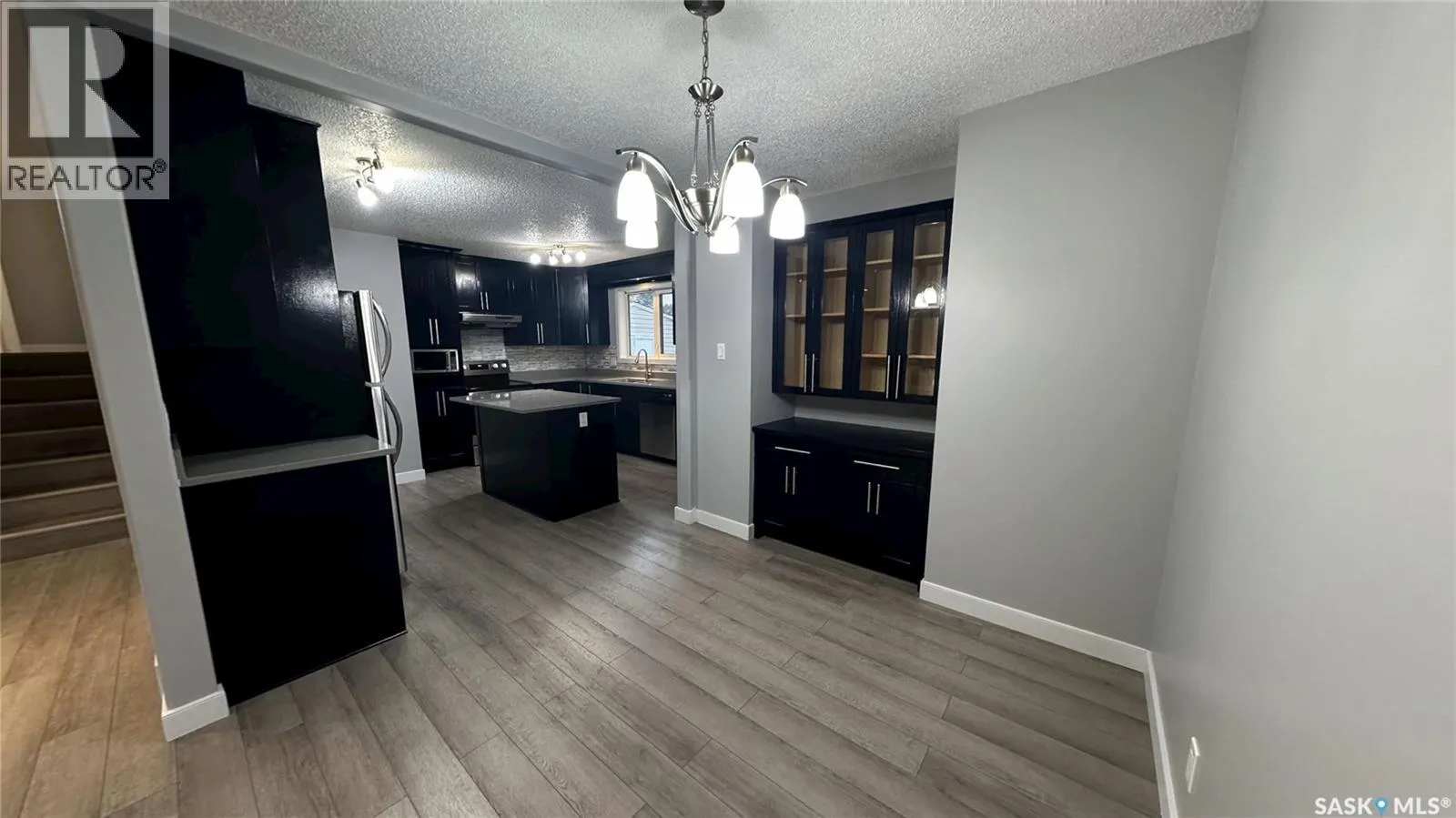 201 Haviland CRESCENT