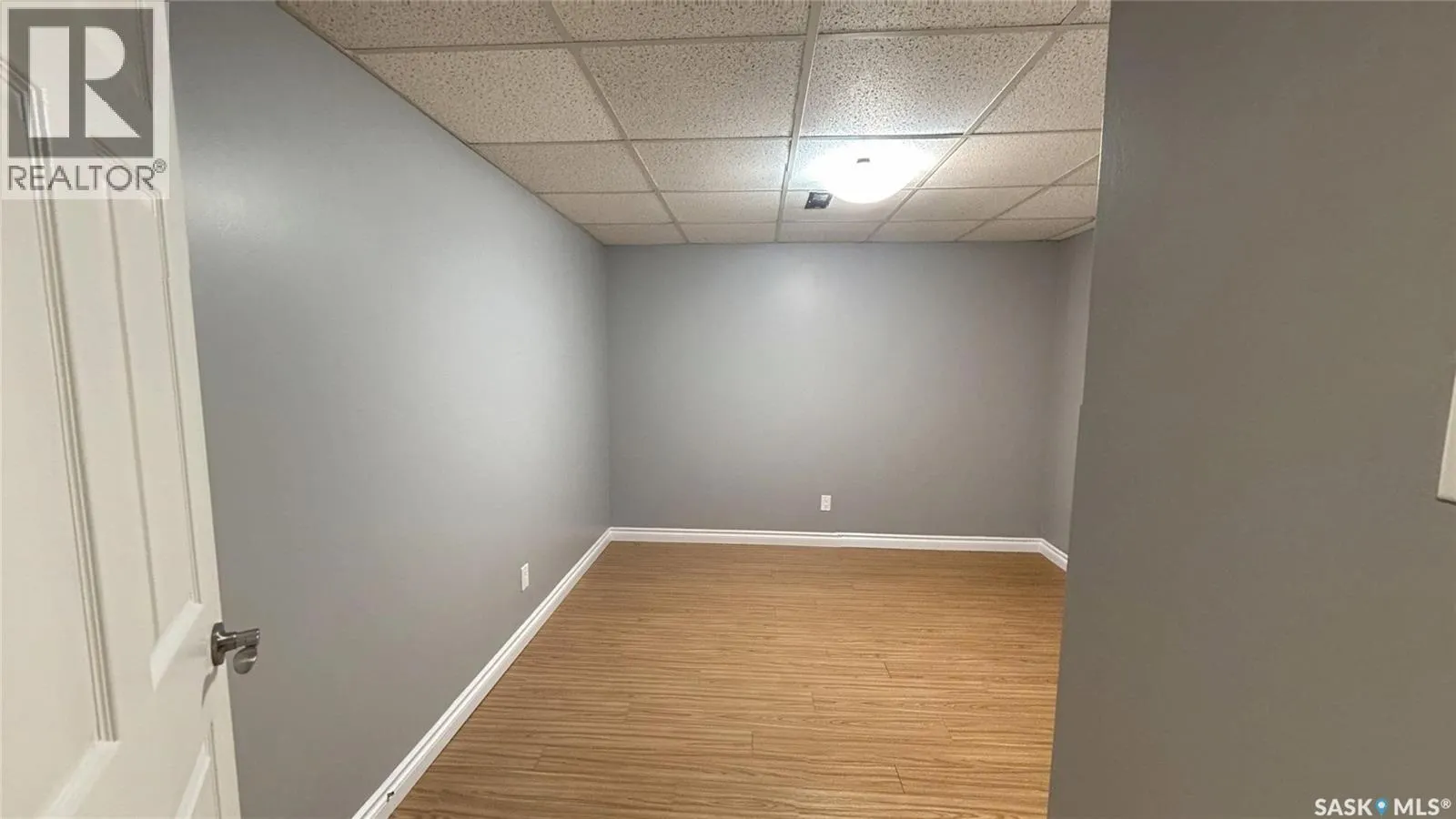 201 Haviland CRESCENT